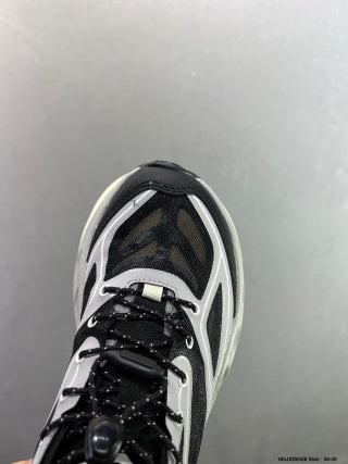 HOKA M Stinson 7