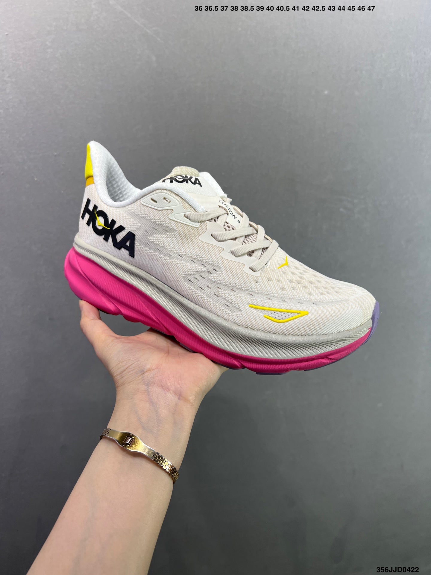 HOKA ONE ONE Clifton 9
