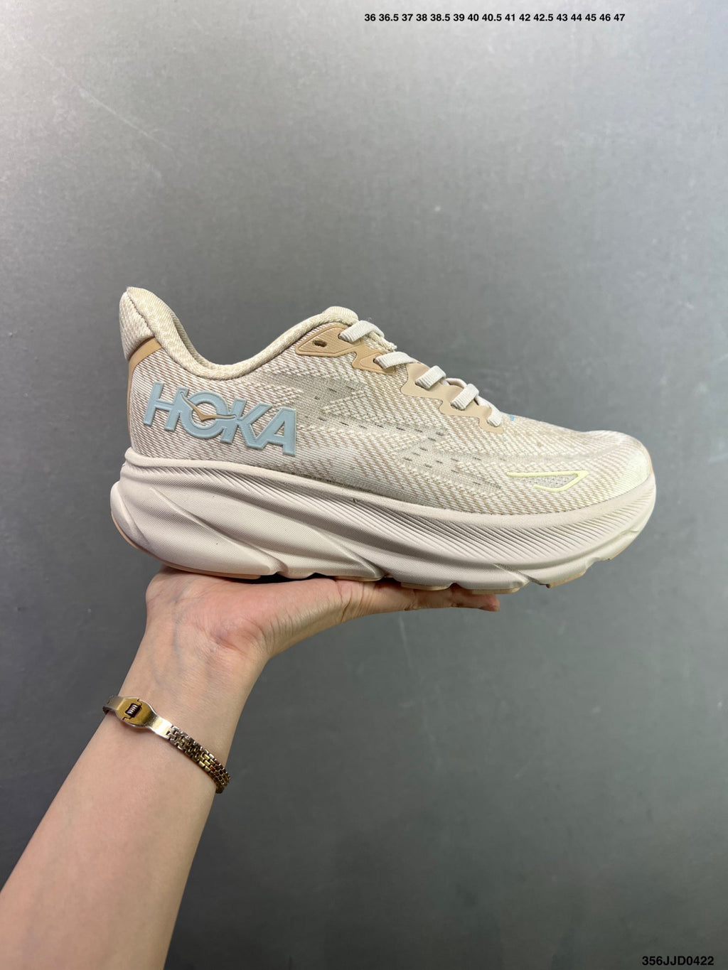 HOKA ONE ONE Clifton 9
