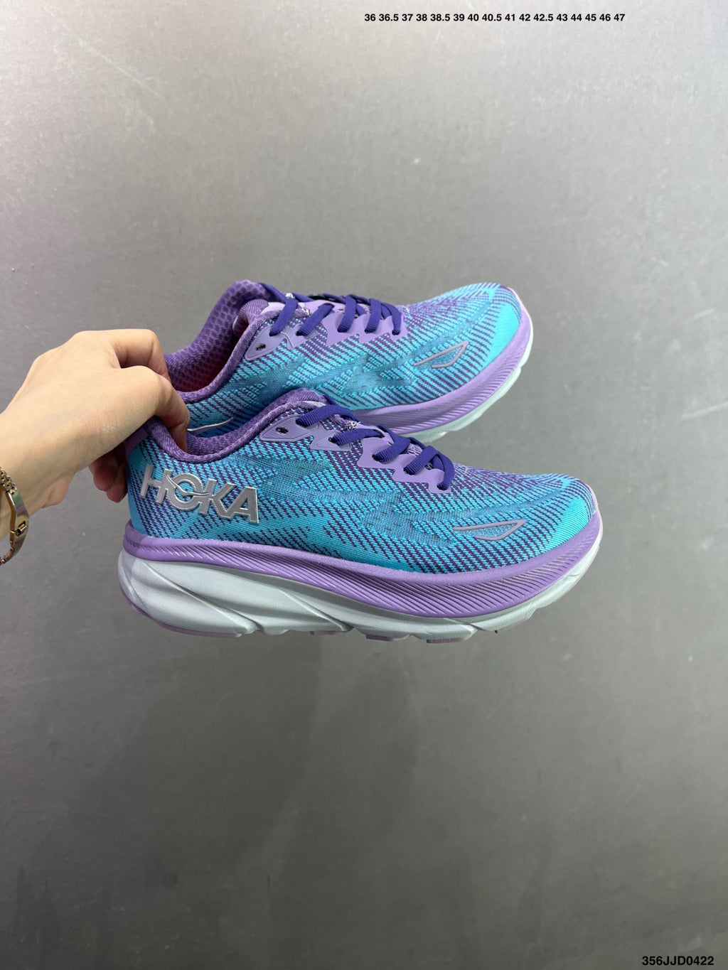 HOKA ONE ONE Clifton 9