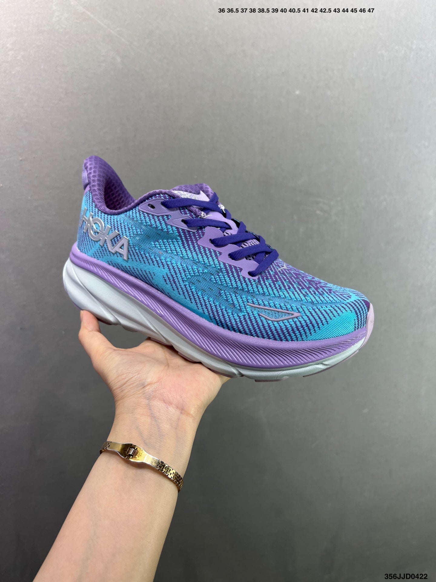 HOKA ONE ONE Clifton 9