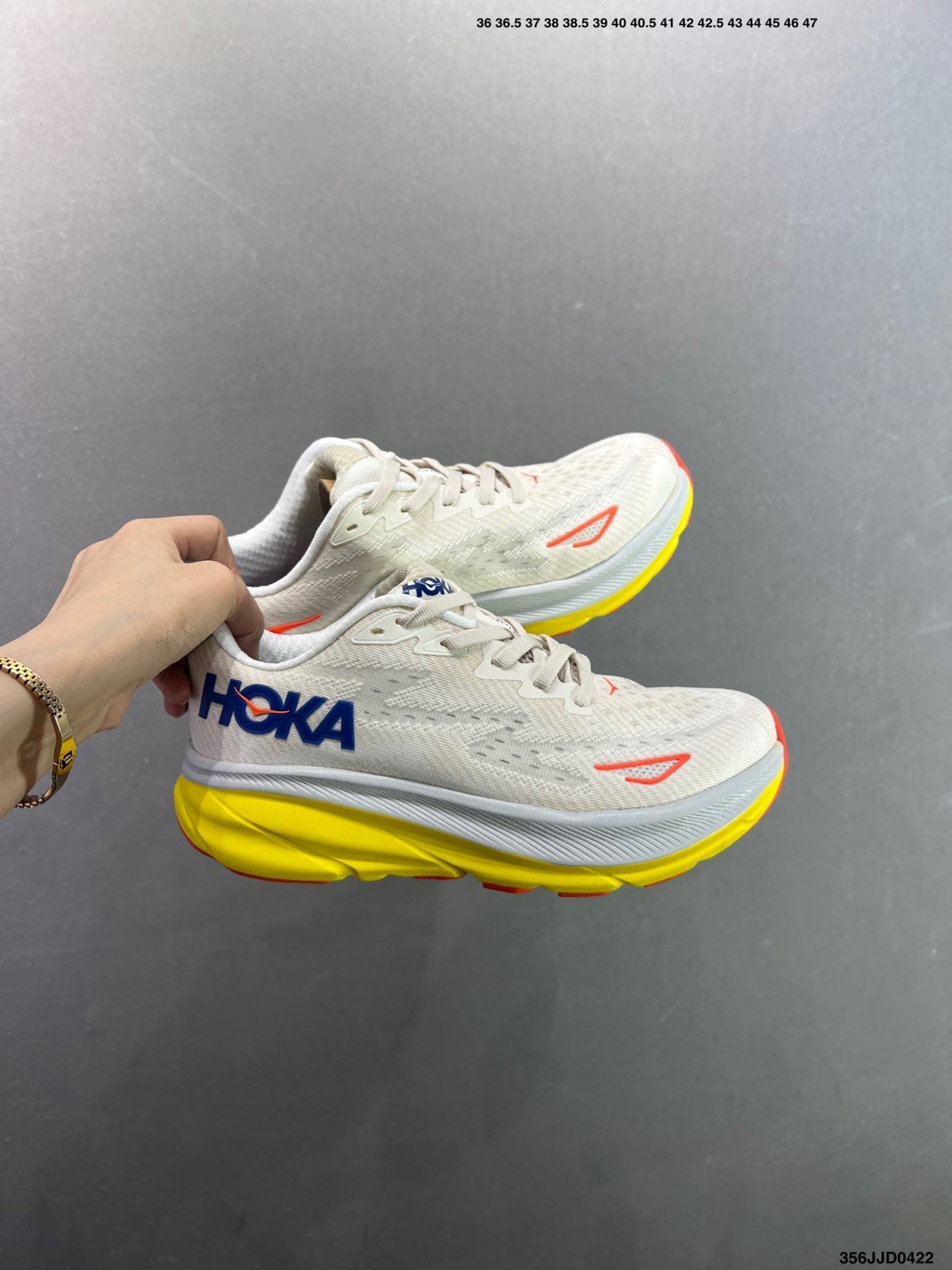HOKA ONE ONE Clifton 9