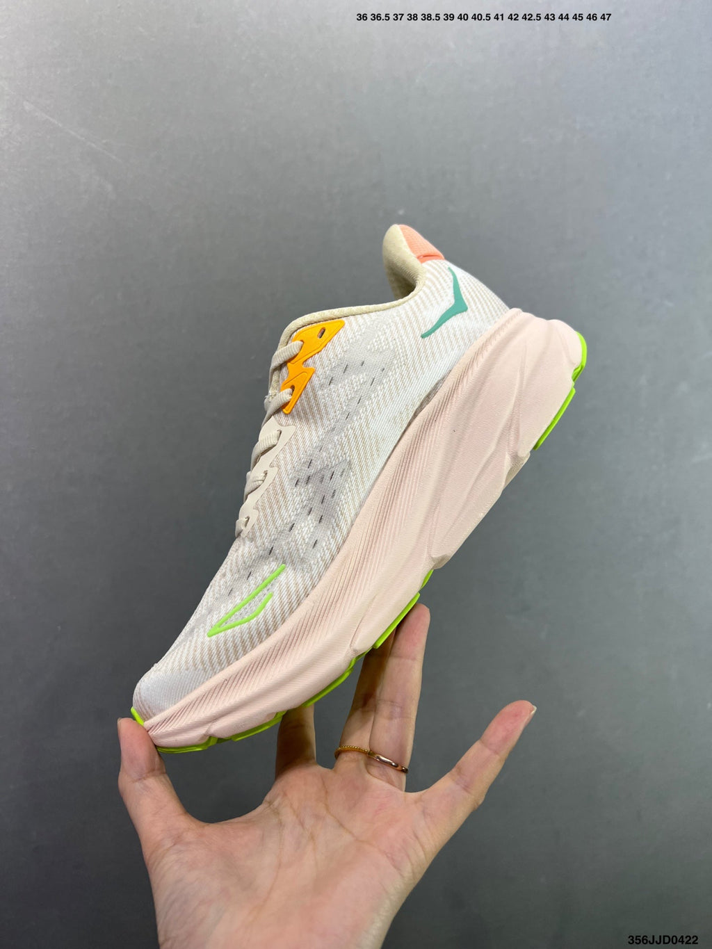 HOKA ONE ONE Clifton 9