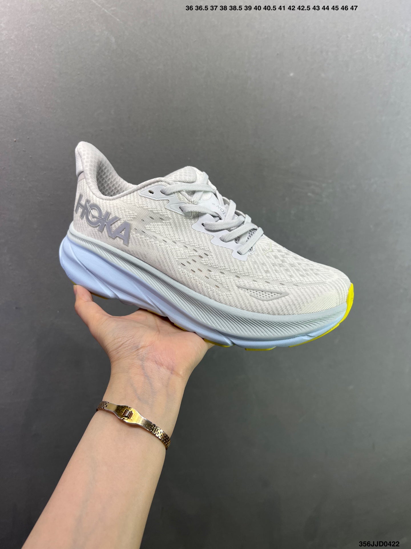 HOKA ONE ONE Clifton 9