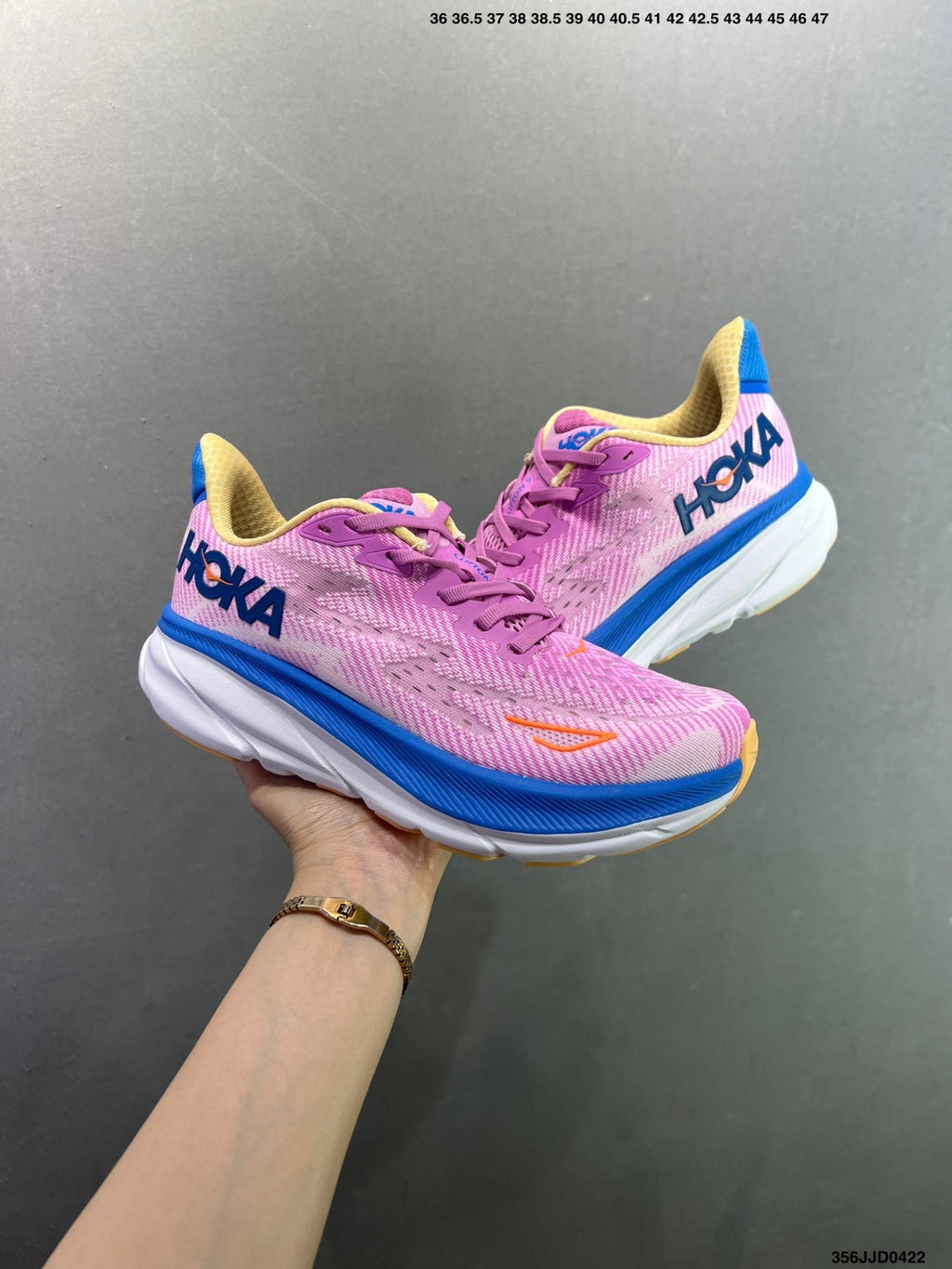 HOKA ONE ONE Clifton 9