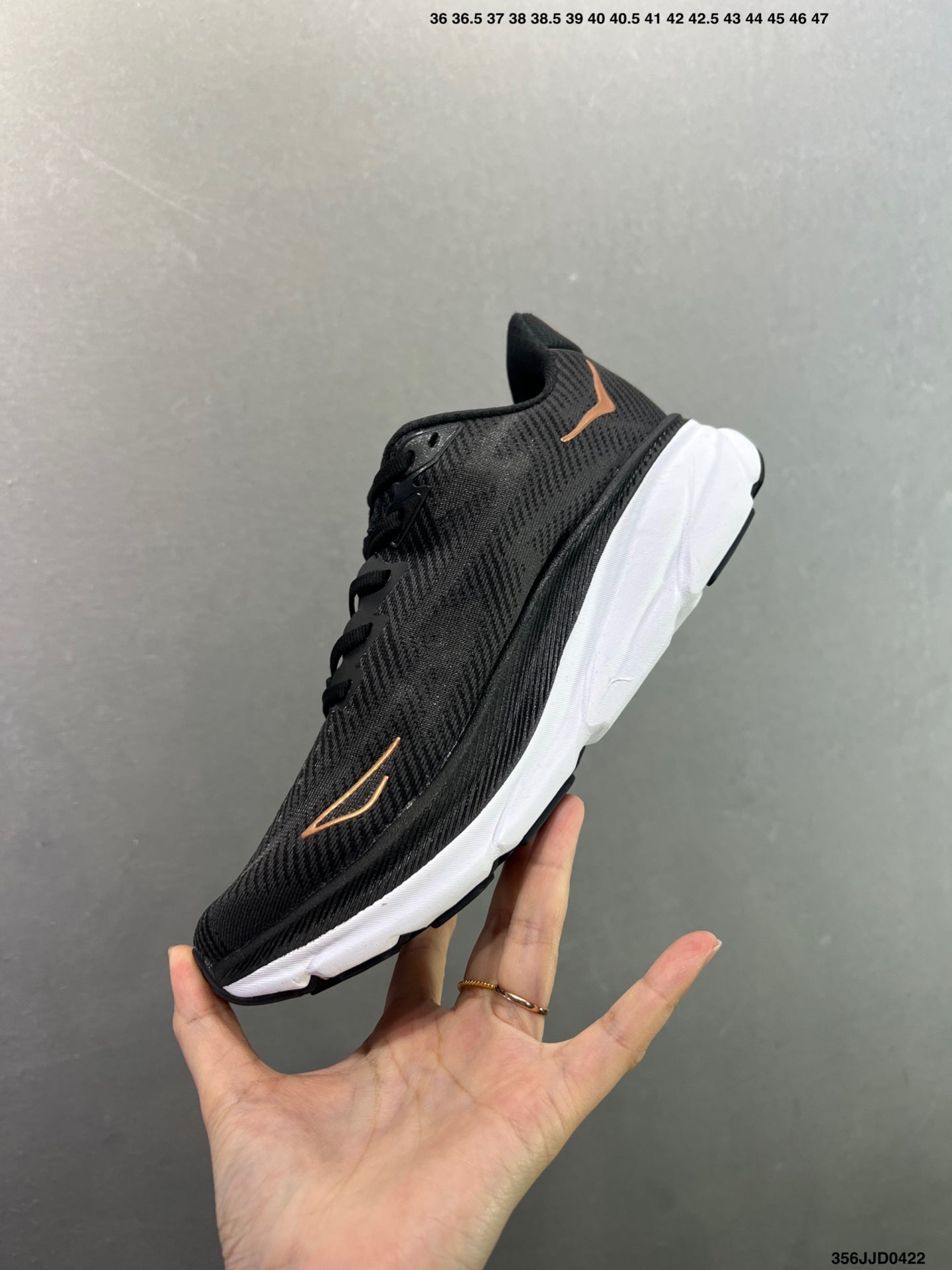 HOKA ONE ONE Clifton 9