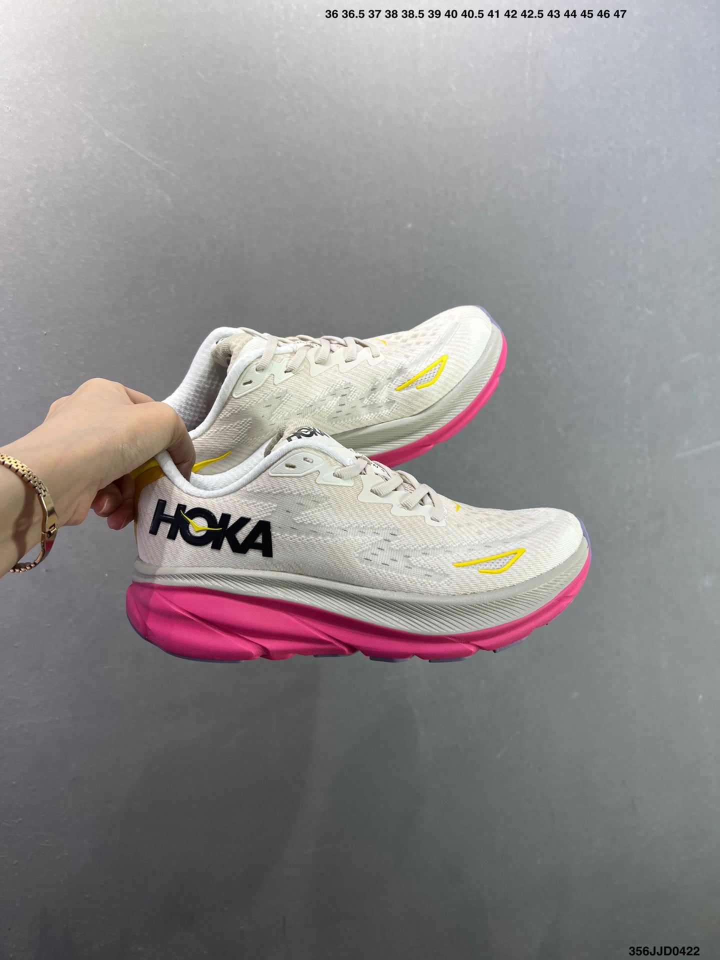 HOKA ONE ONE Clifton 9