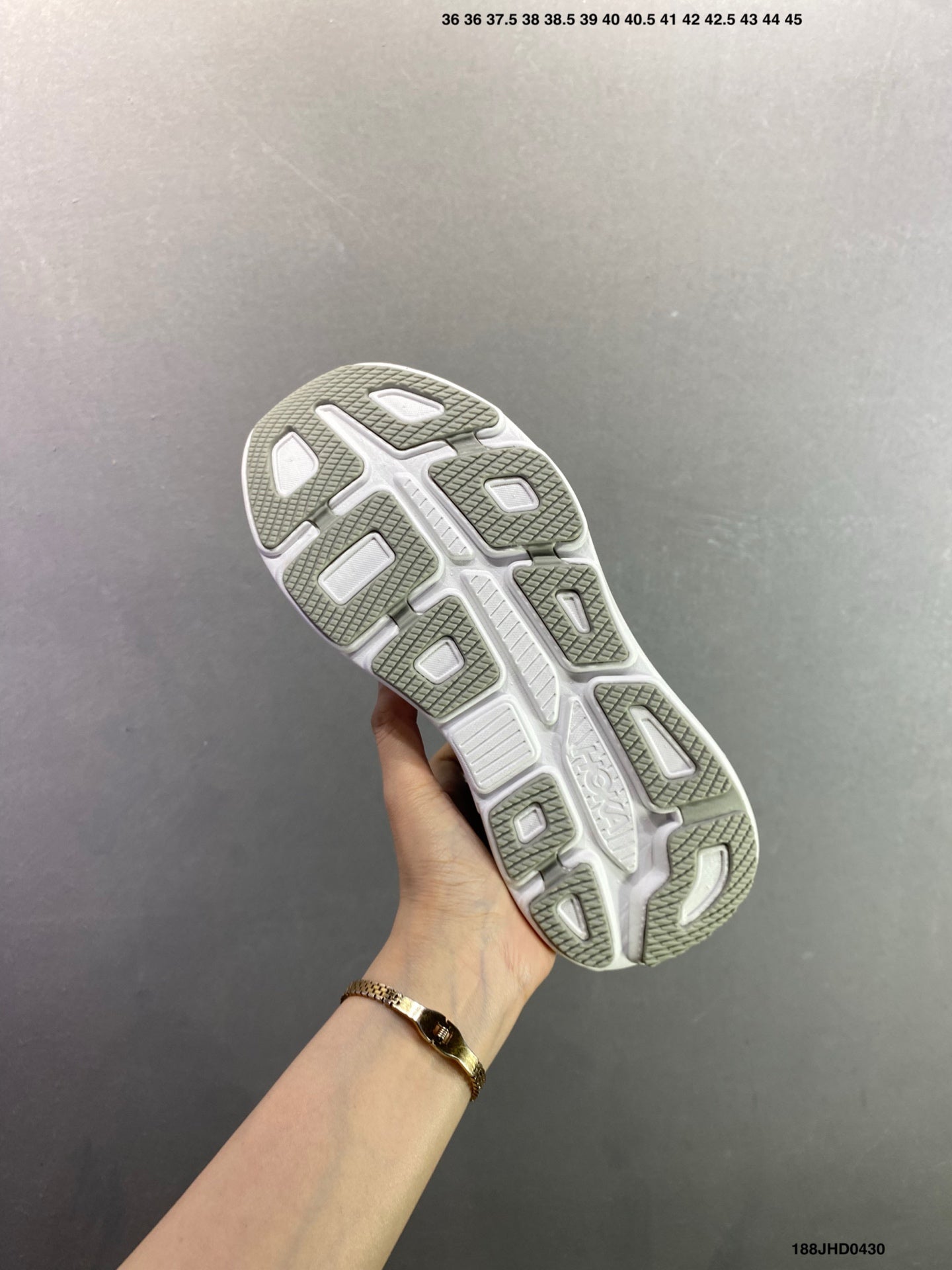 HOKA ONE ONE Bondi 9
