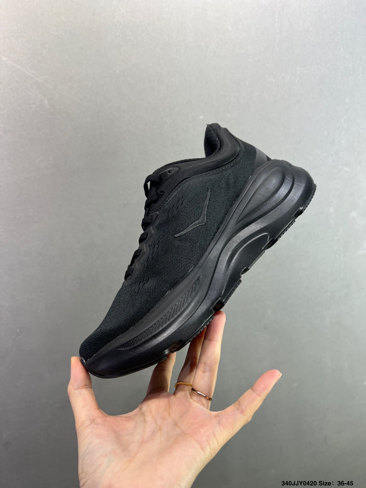 HOKA ONE ONE Bondi 9