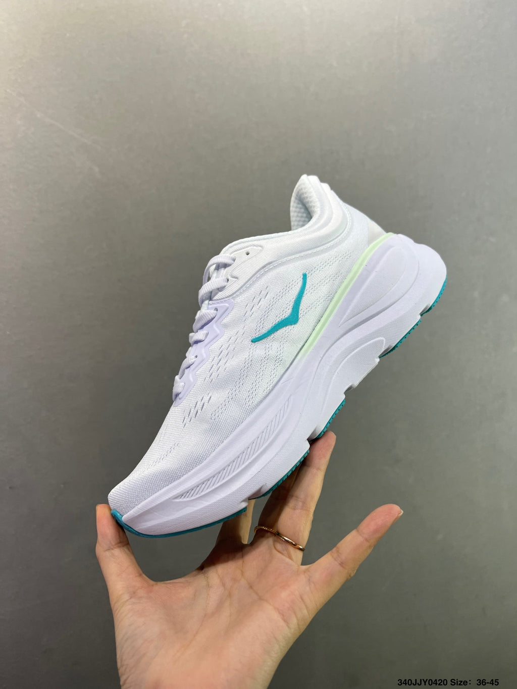 HOKA ONE ONE Bondi 9