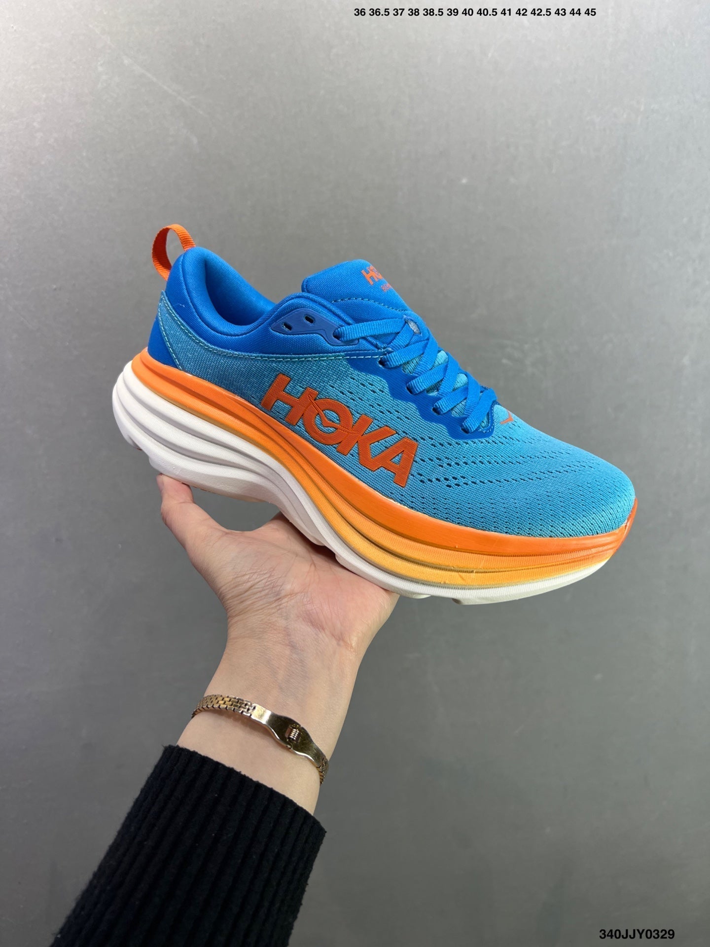 HOKA W BONDI 8