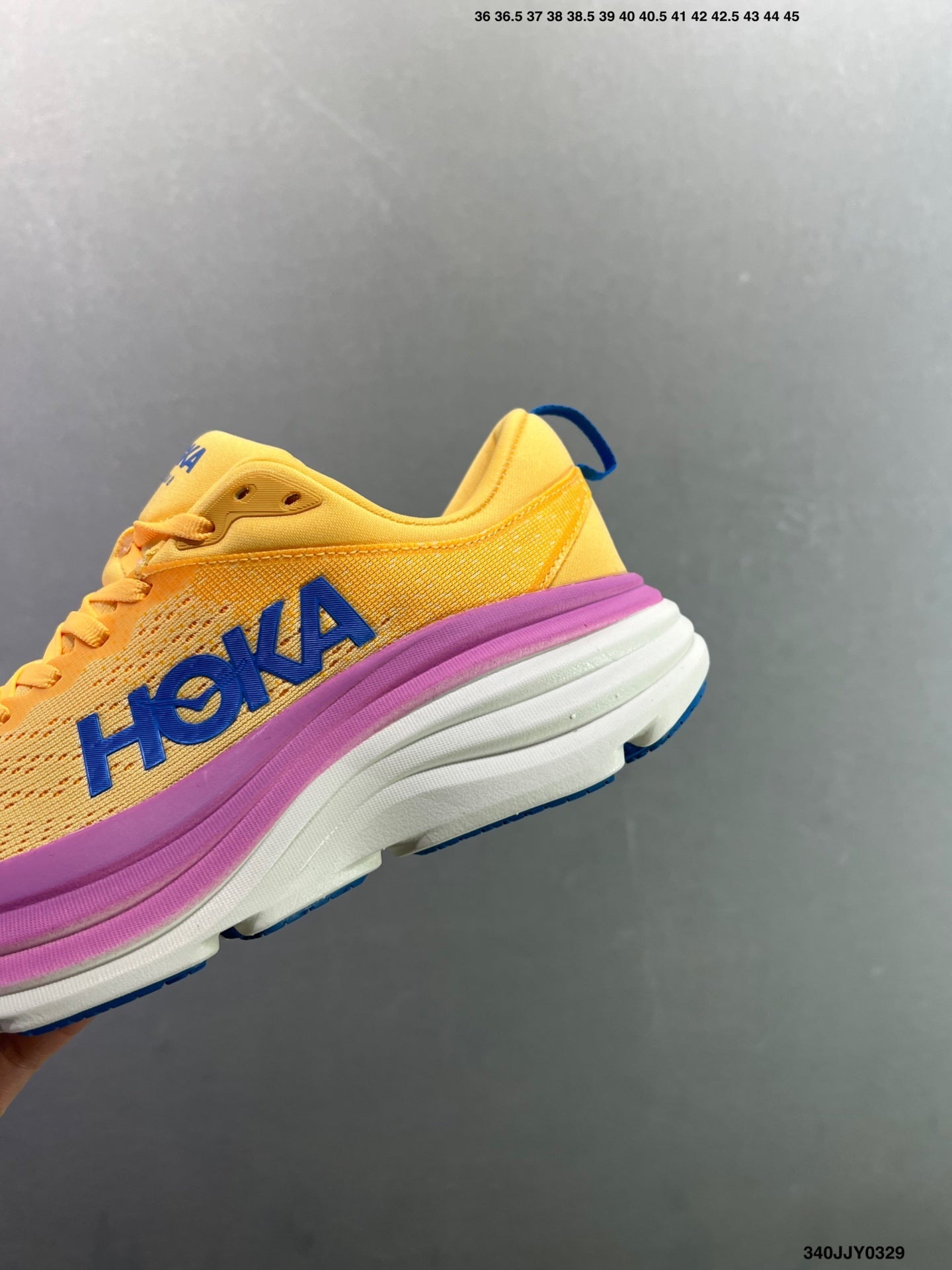 HOKA W BONDI 8