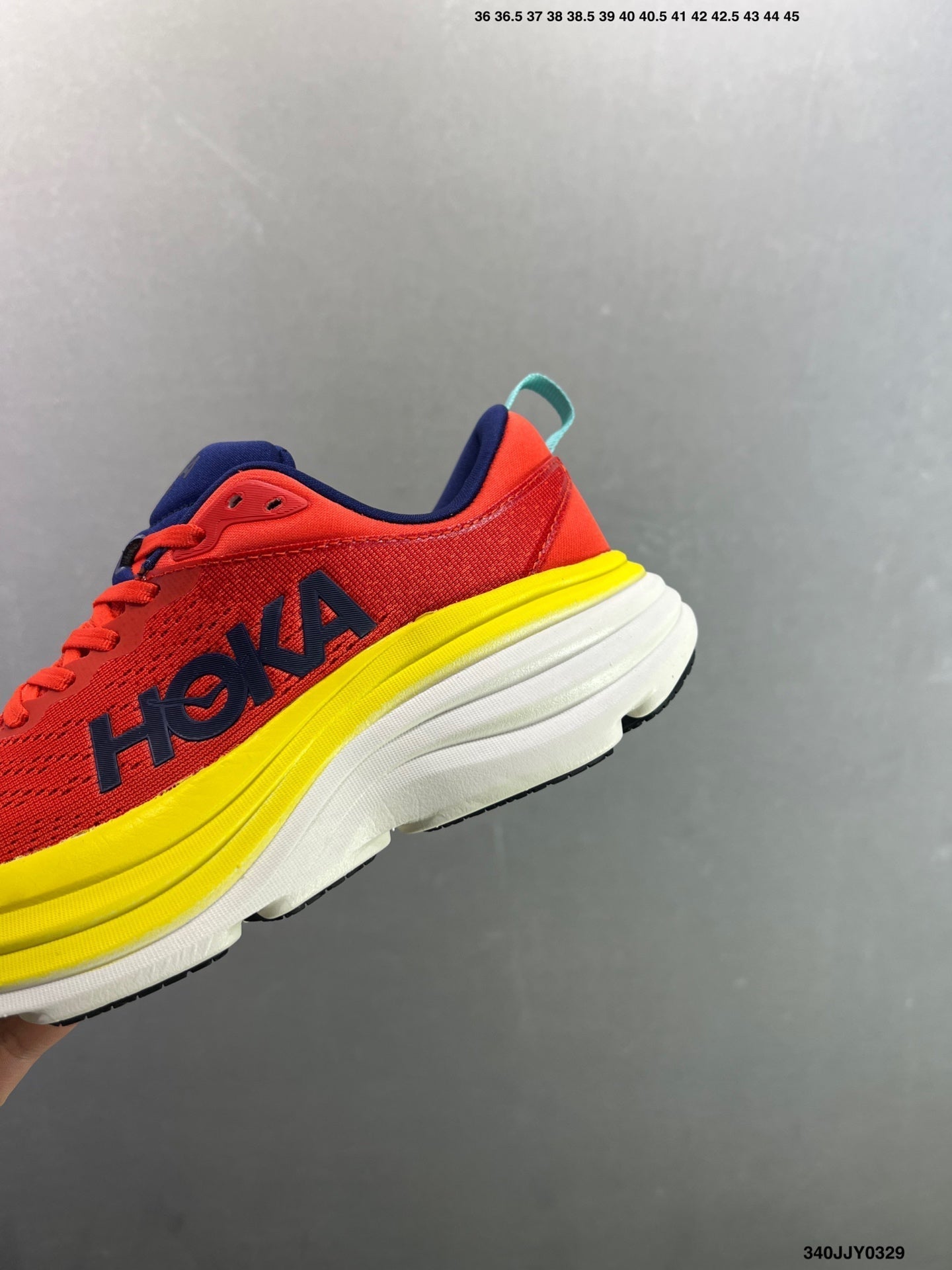 HOKA W BONDI 8
