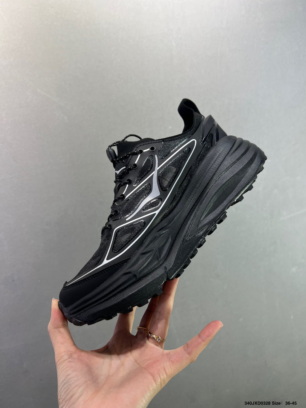 HOKA ONE ONE Stinson 7