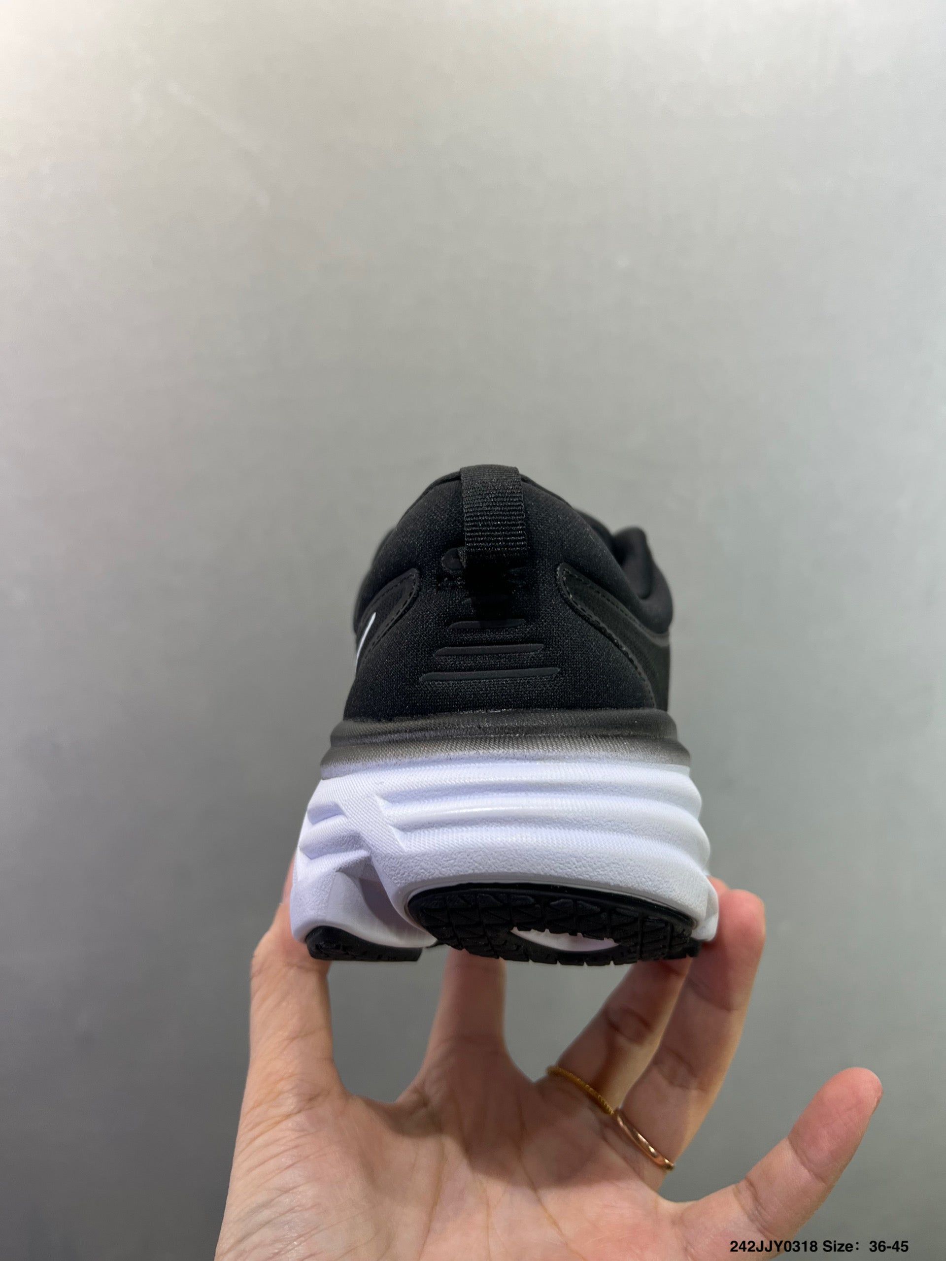 HOKA ONE ONE MACH X 2