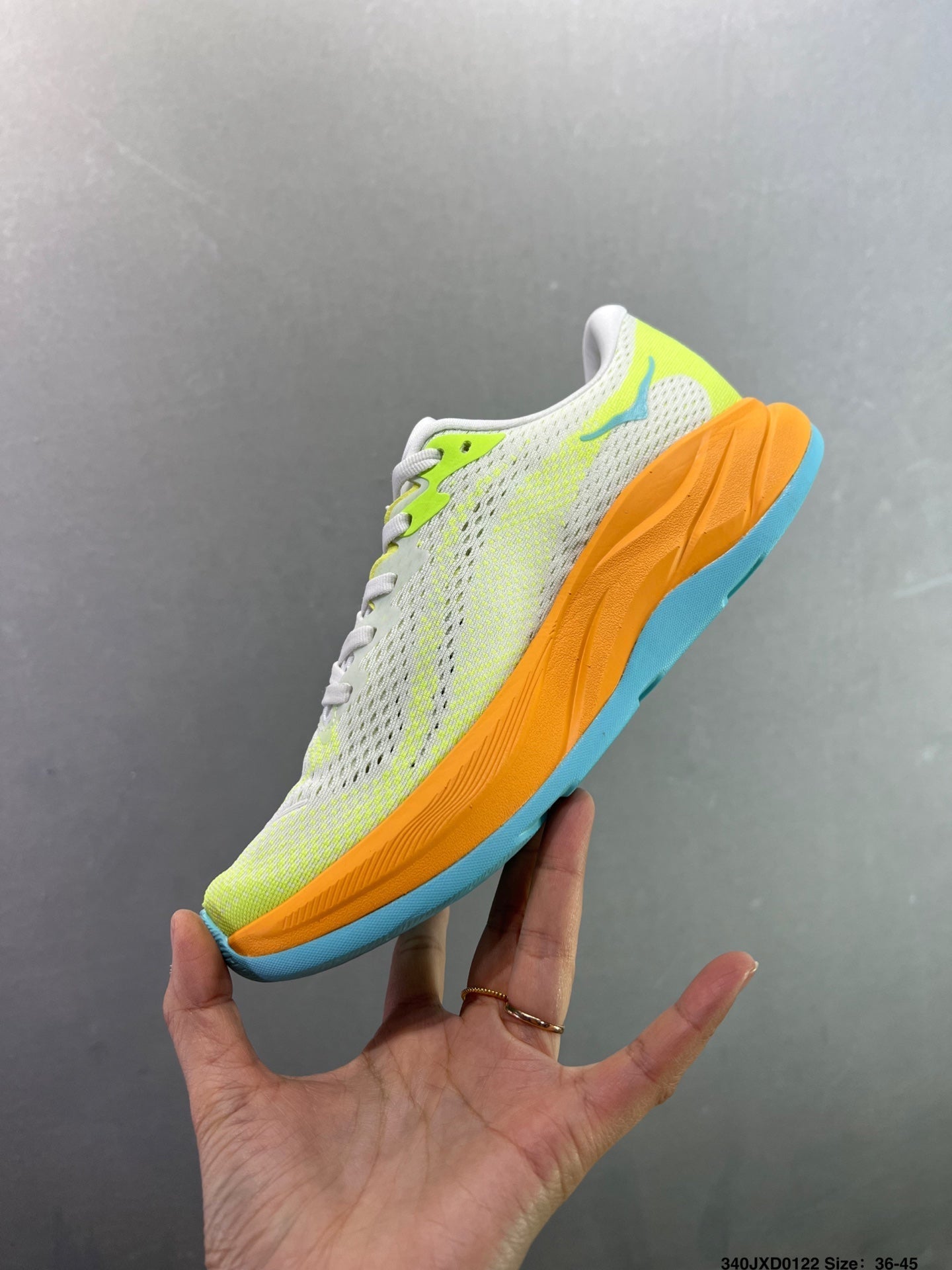 HOKA ONE ONE RINCON 4