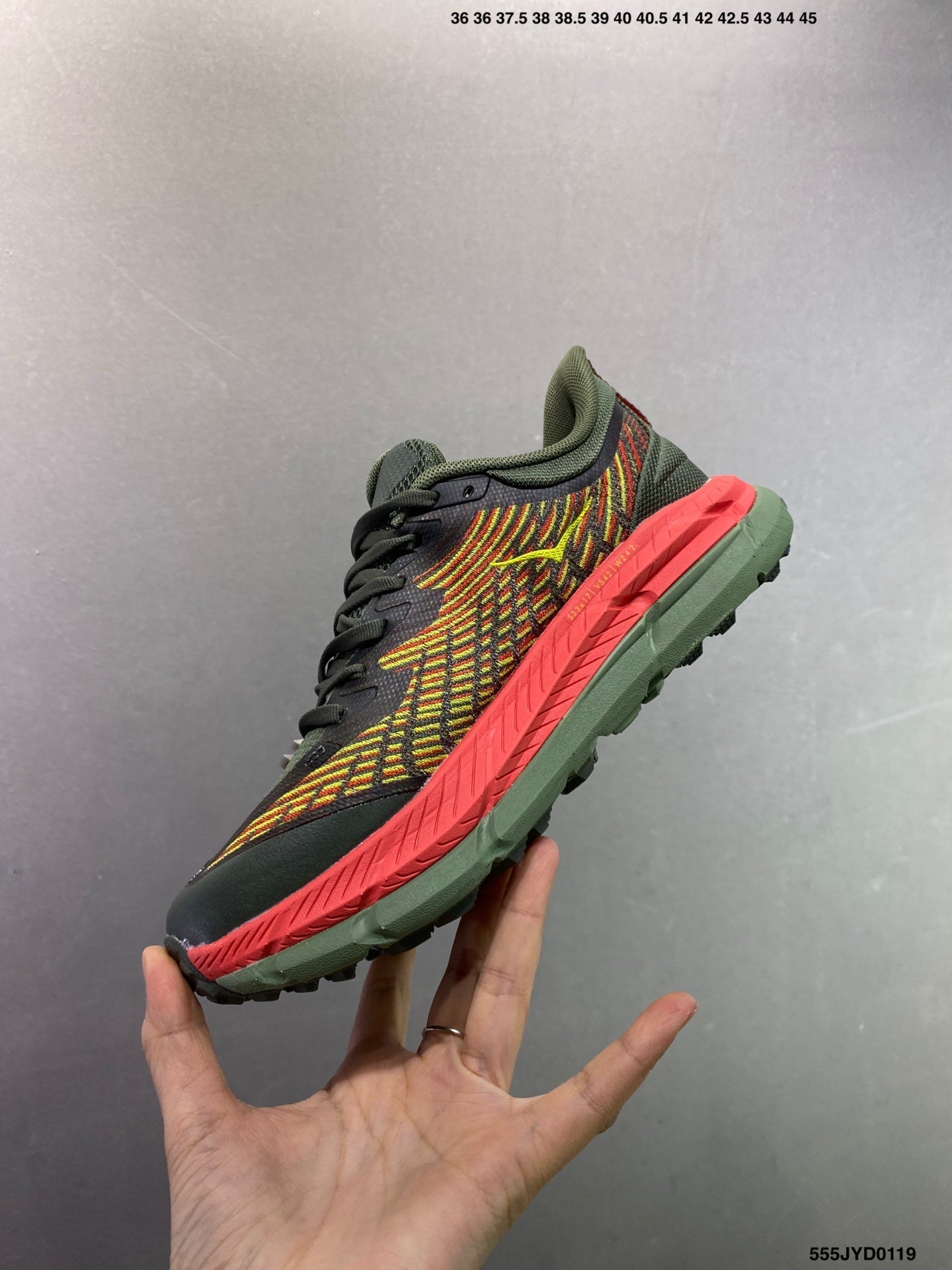 HOKA ONE ONE Mafate Speed 4