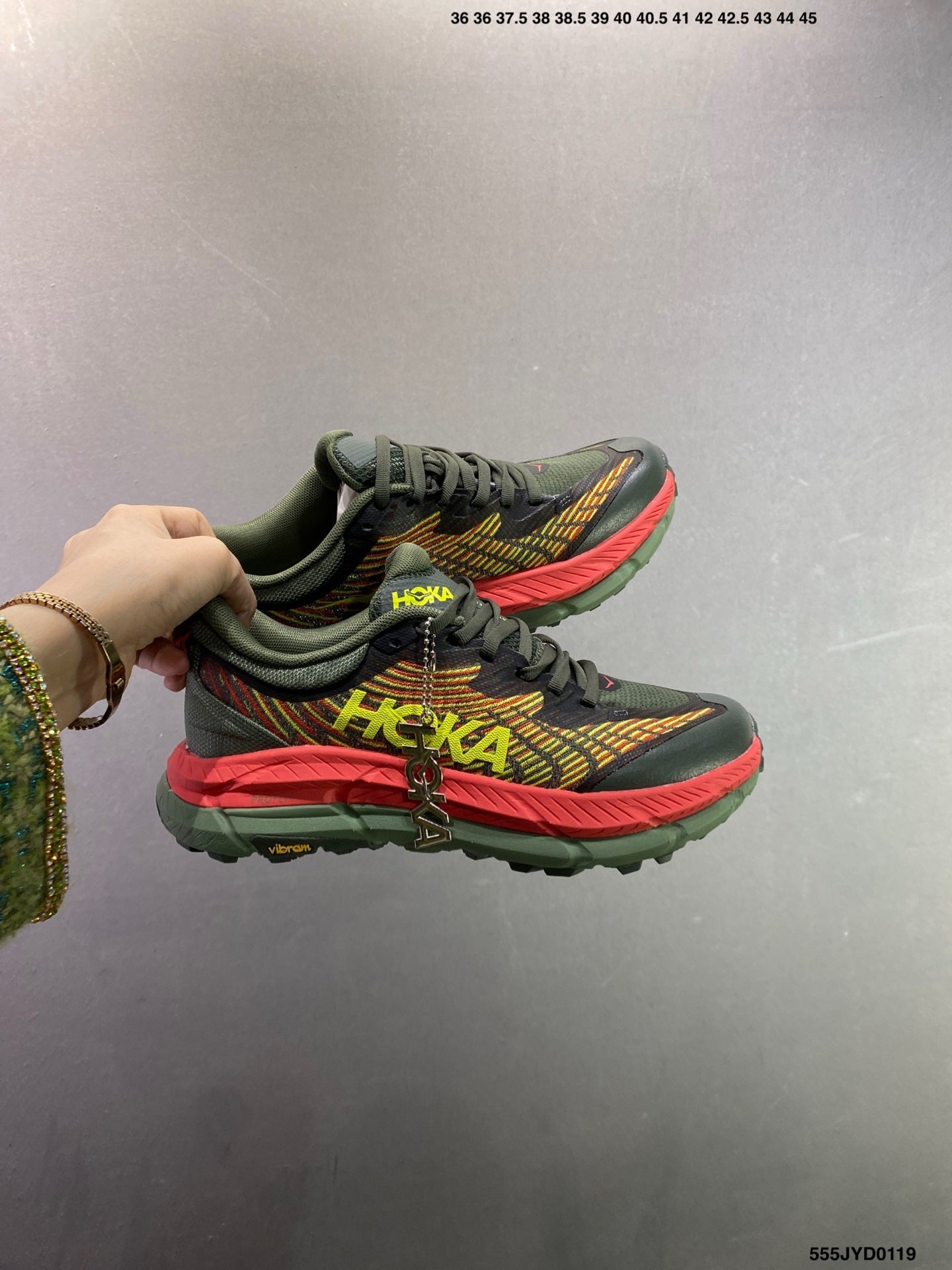 HOKA ONE ONE Mafate Speed 4