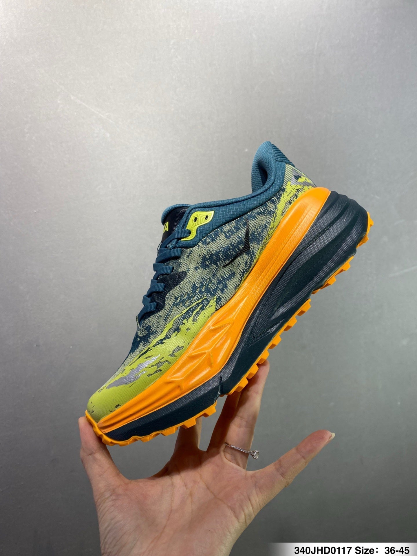 HOKA ONE ONE Stinson 7