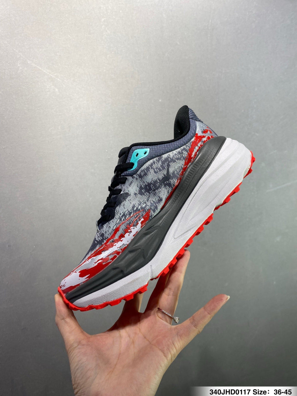 HOKA ONE ONE Stinson 7