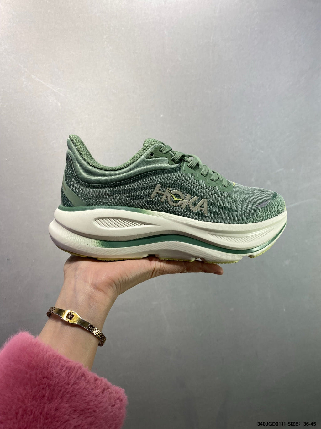 HOKA ONE ONE Bondi 9--1162011