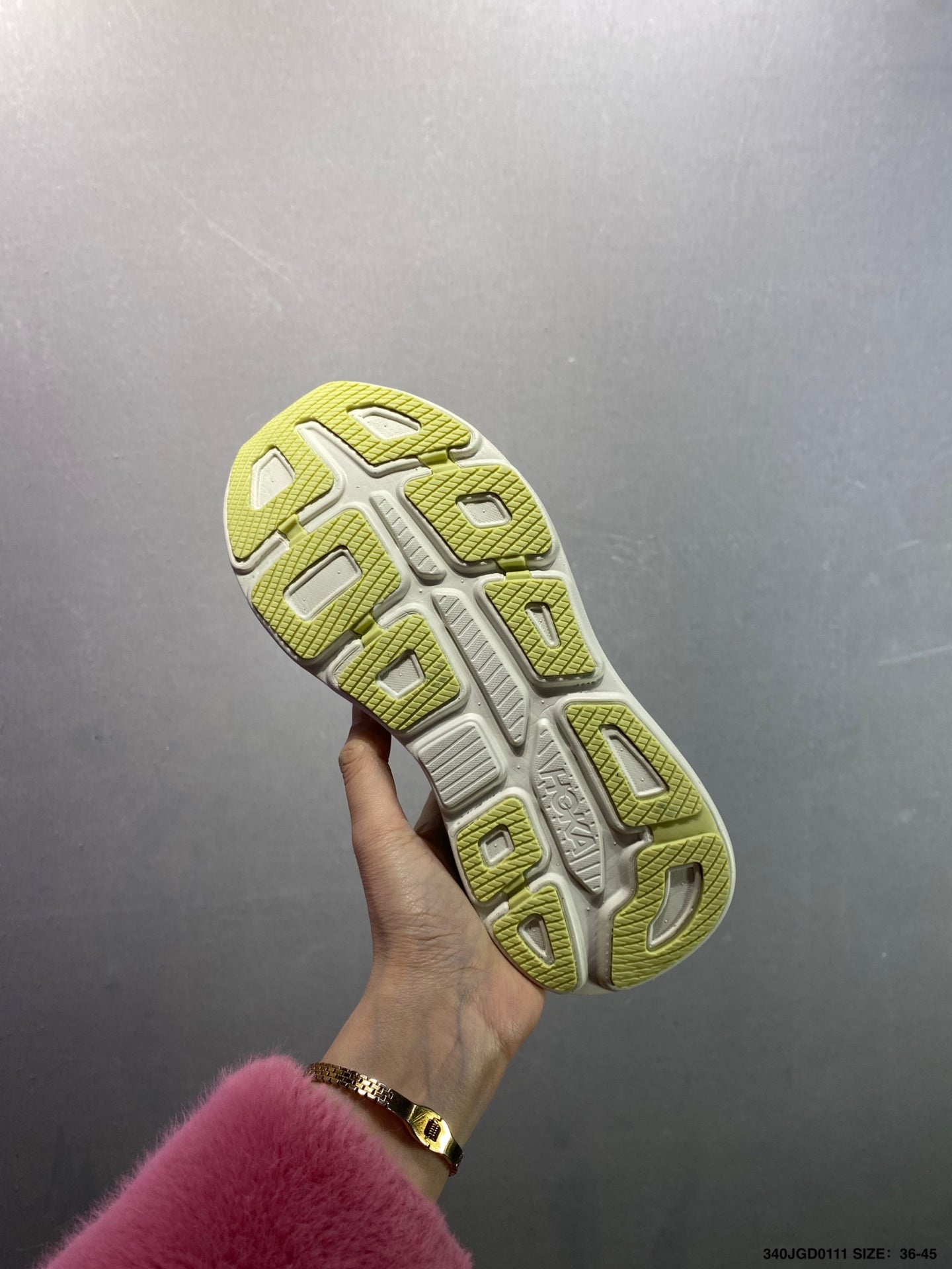 HOKA ONE ONE Bondi 9--1162011