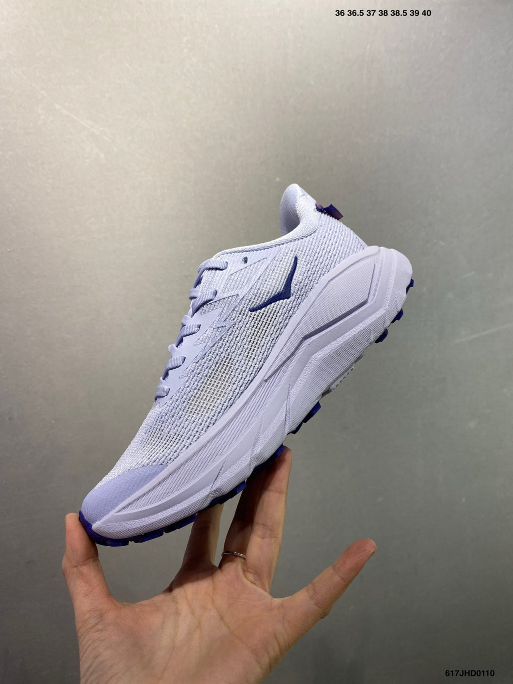 HOKA CHALLENGER 8 --1168717