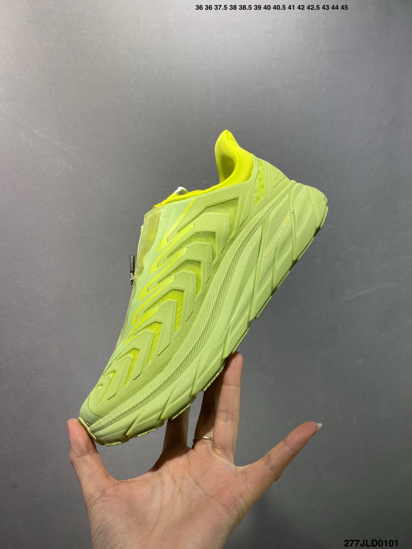 HOKA ONE ONE PROJECT TRANSPORT