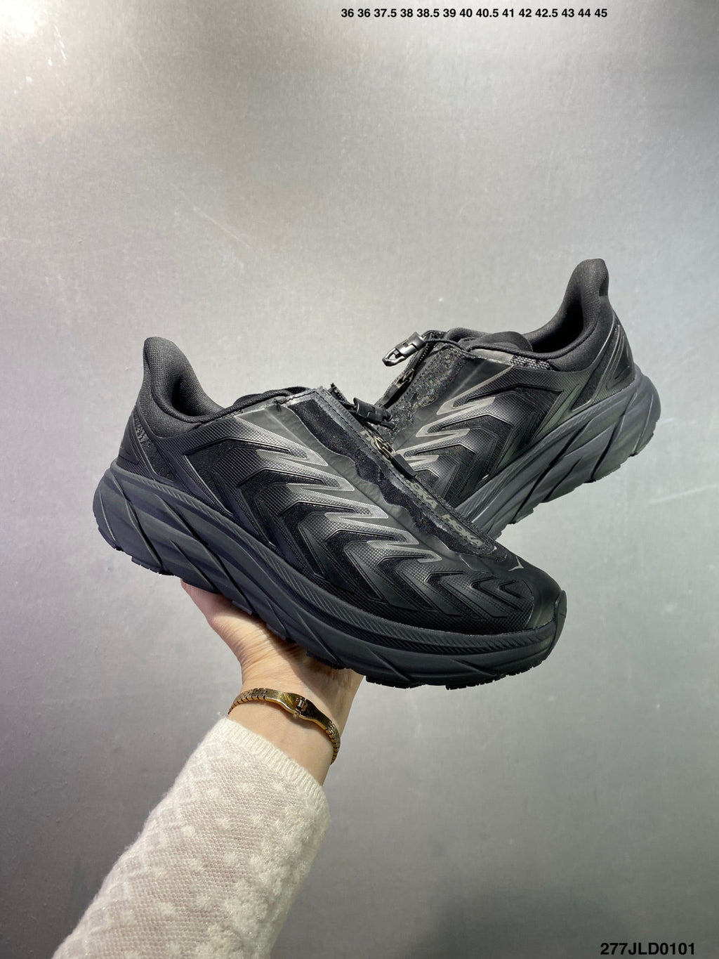 HOKA ONE ONE PROJECT TRANSPORT