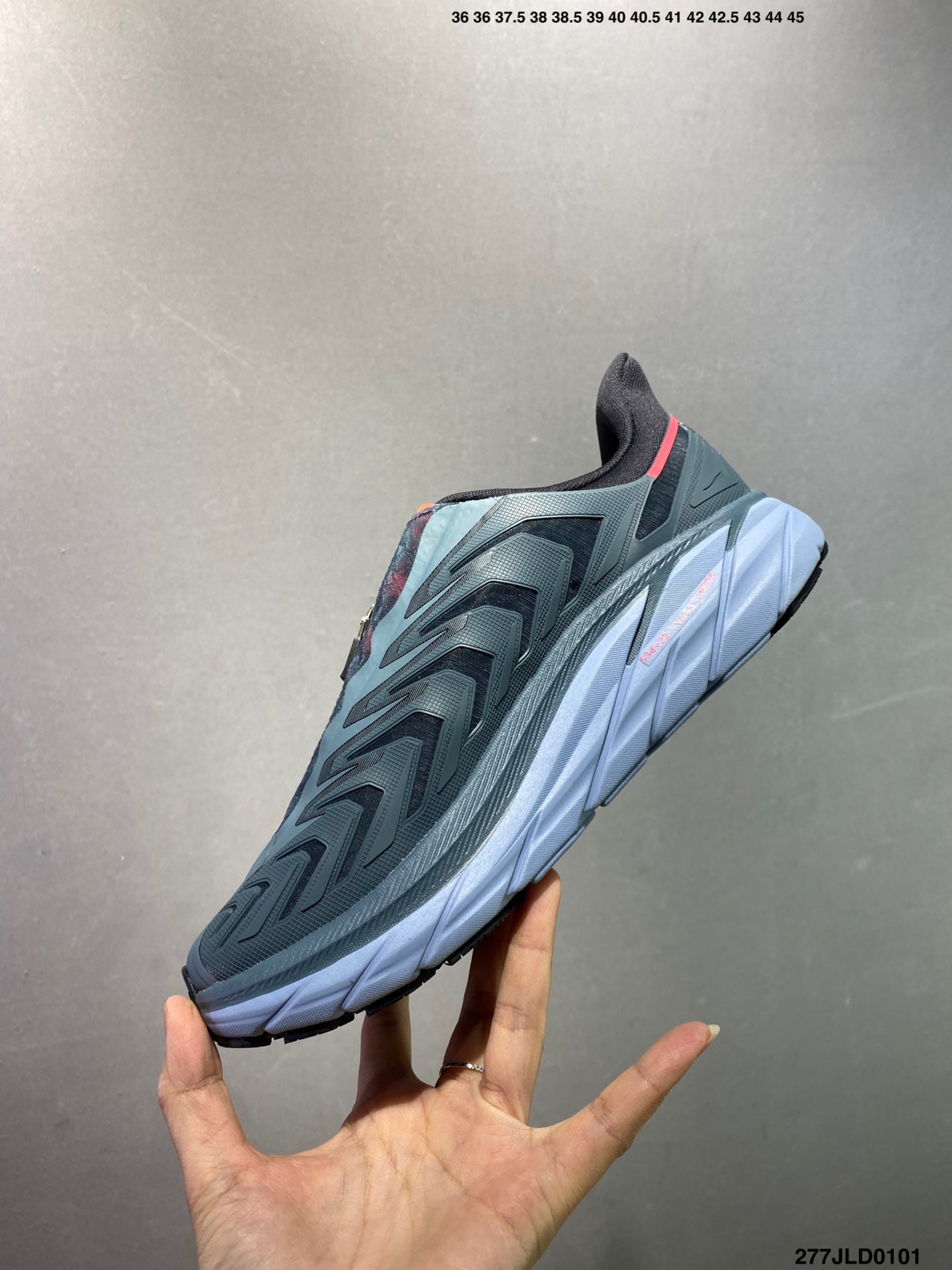 HOKA ONE ONE PROJECT TRANSPORT