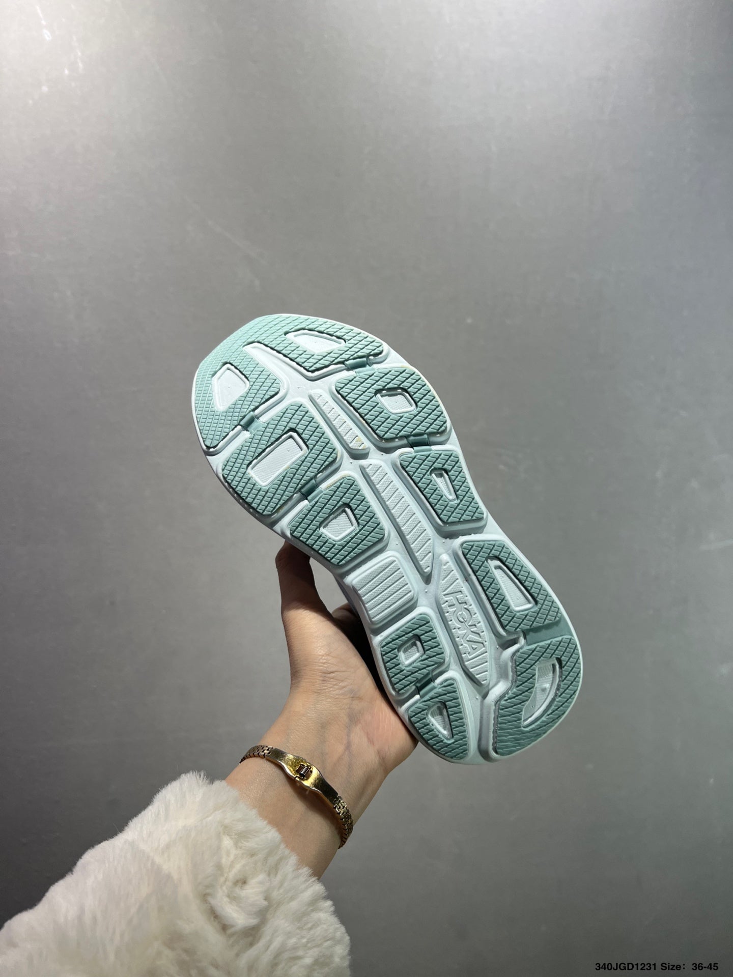 HOKA ONE ONE Bondi 9