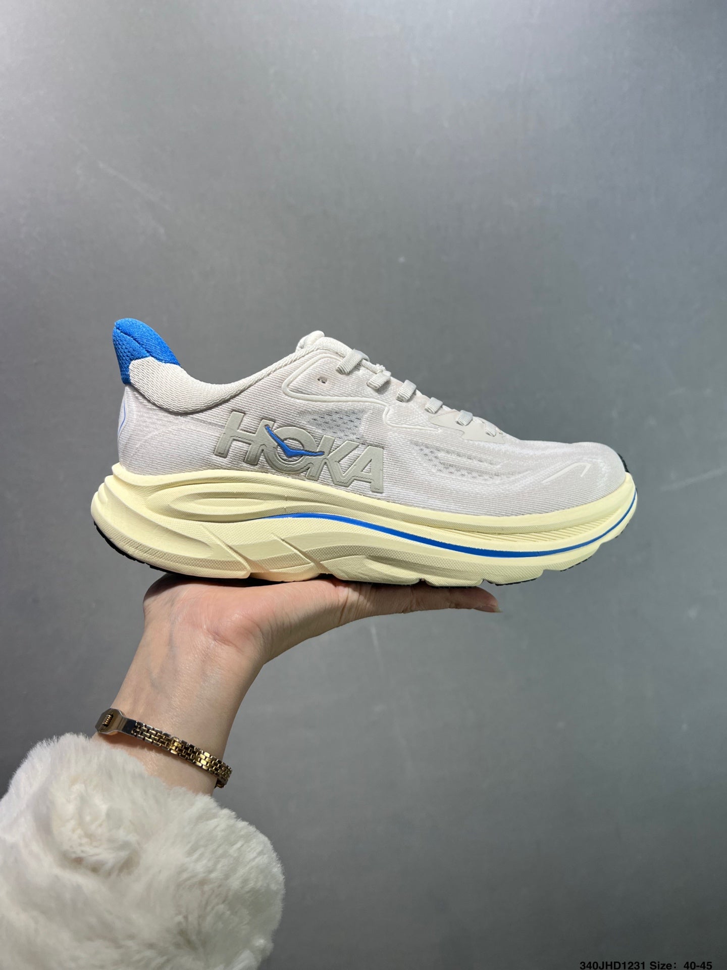 HOKA M CLIFTON 10
