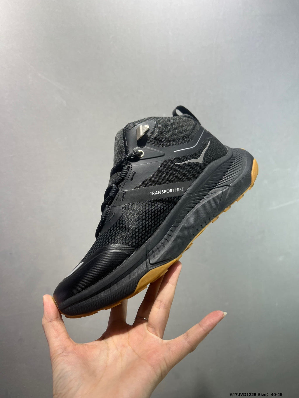 HOKA ONE ONE PROJECT TRANSPORT
