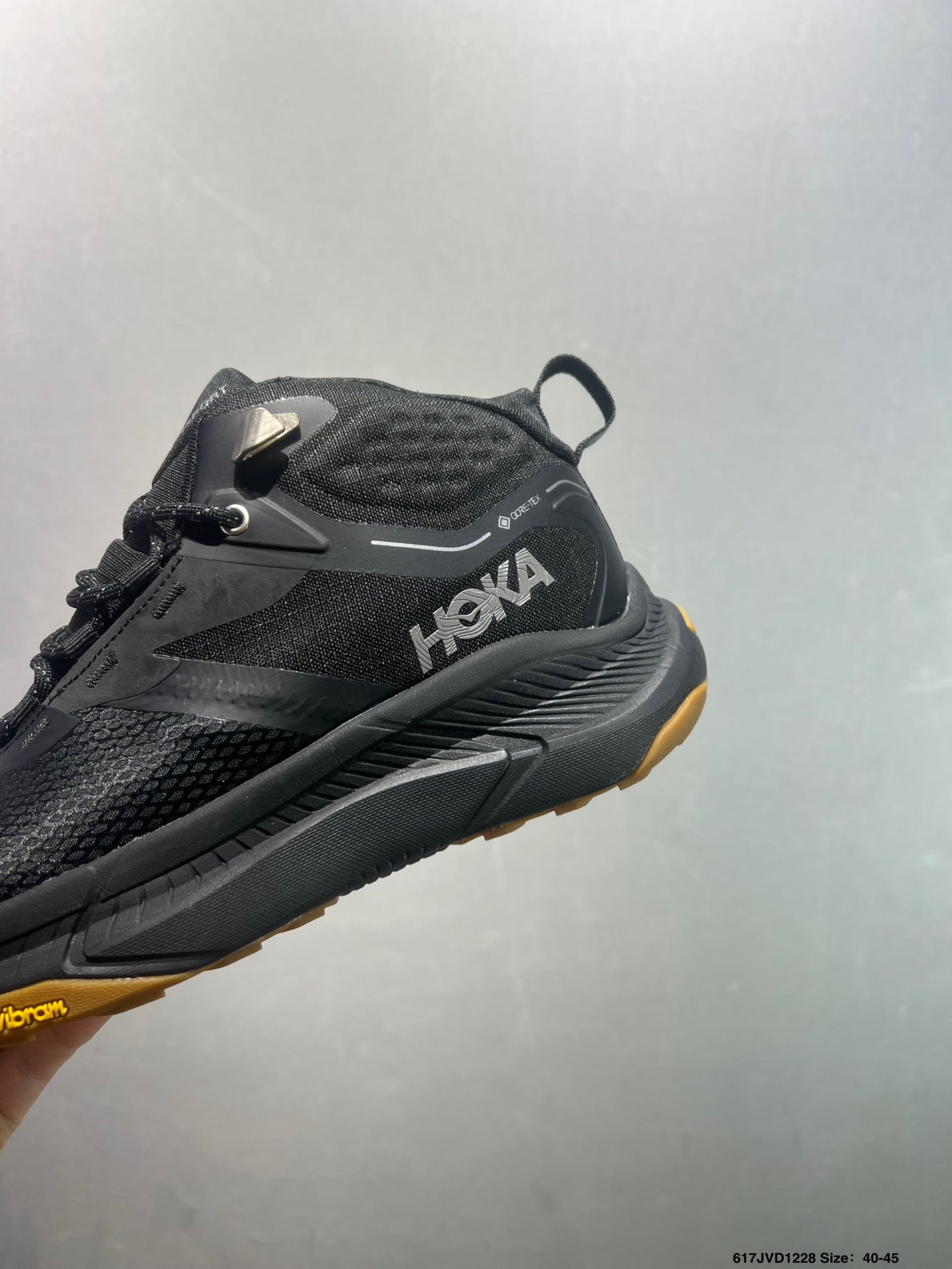 HOKA ONE ONE PROJECT TRANSPORT