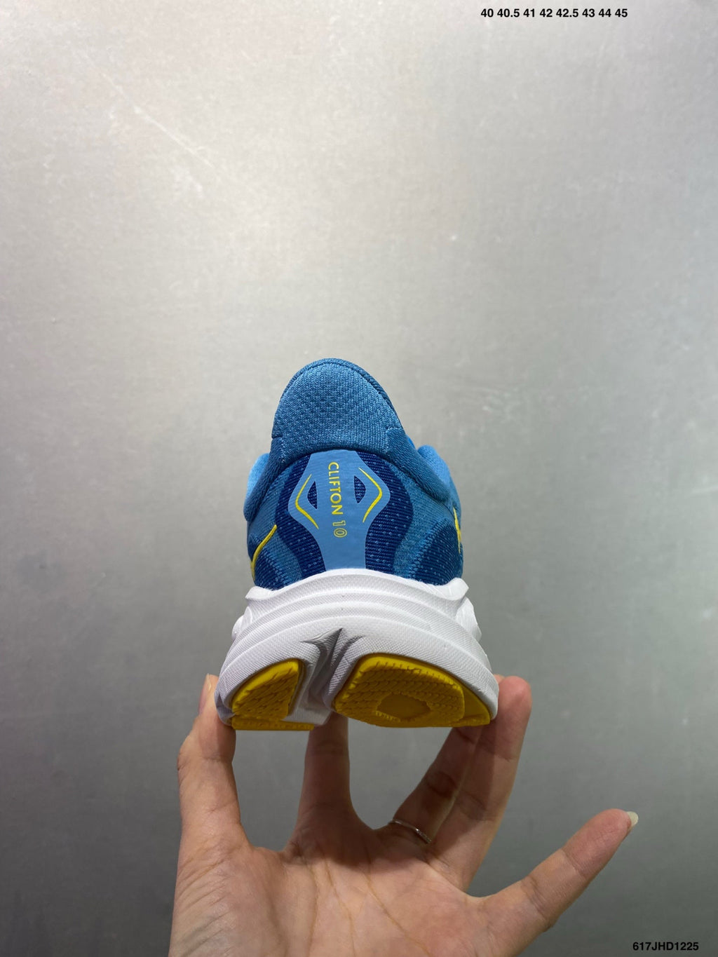 HOKA M CLIFTON 10