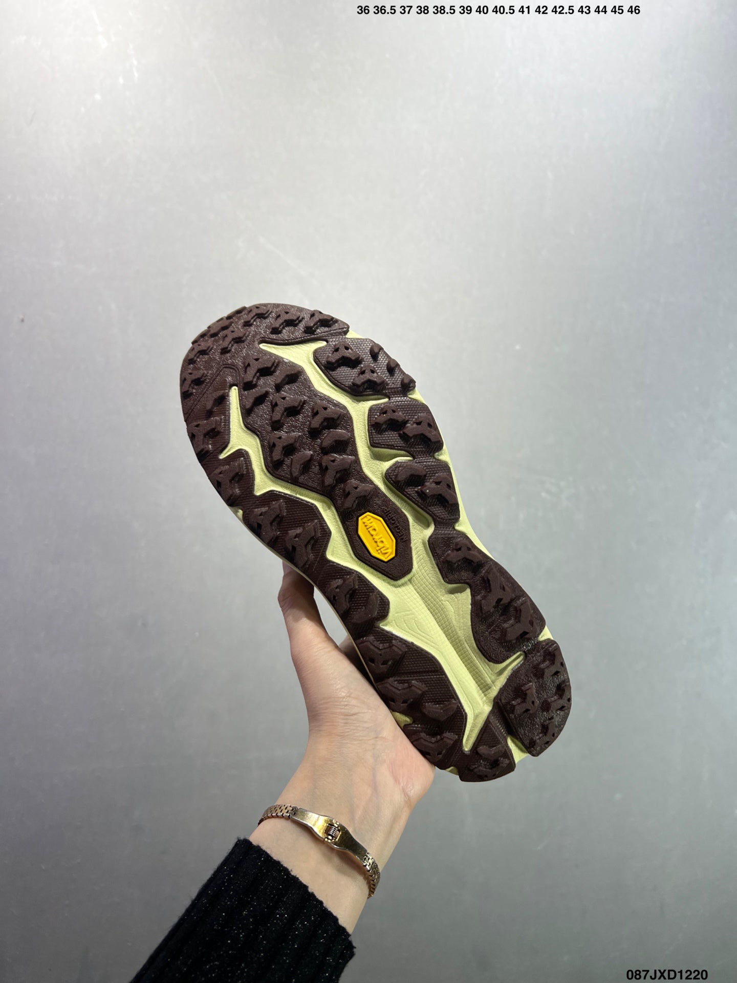 HOKA SPEEDGOAT 6