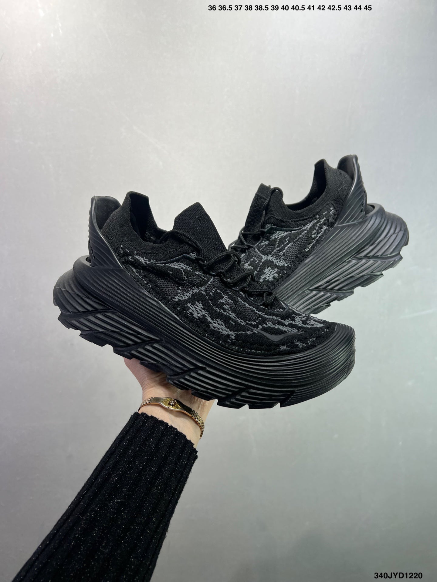 HOKA ONE ONE Restore TS