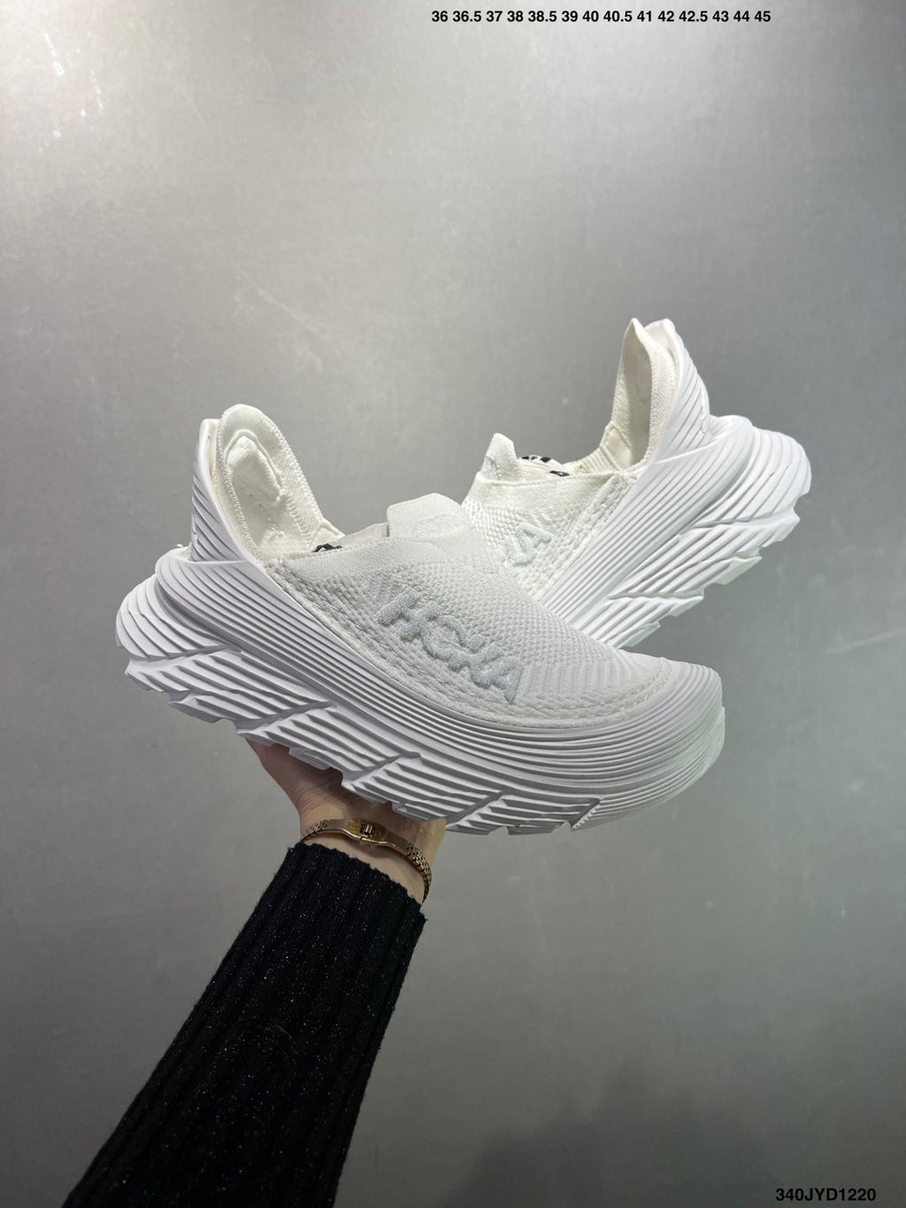 HOKA ONE ONE Restore TS