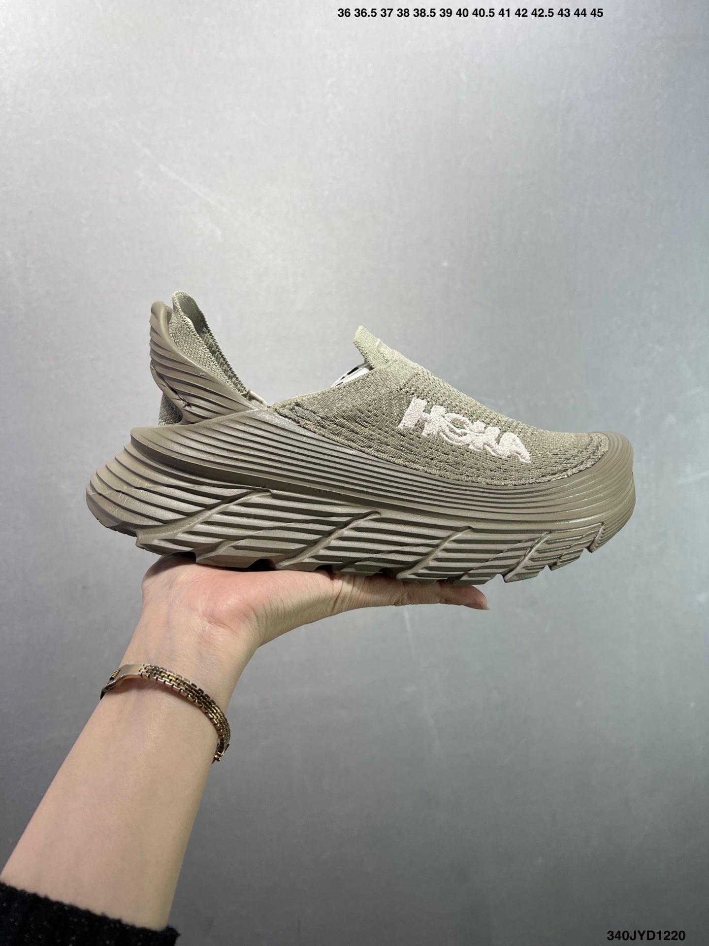 HOKA ONE ONE Restore TS