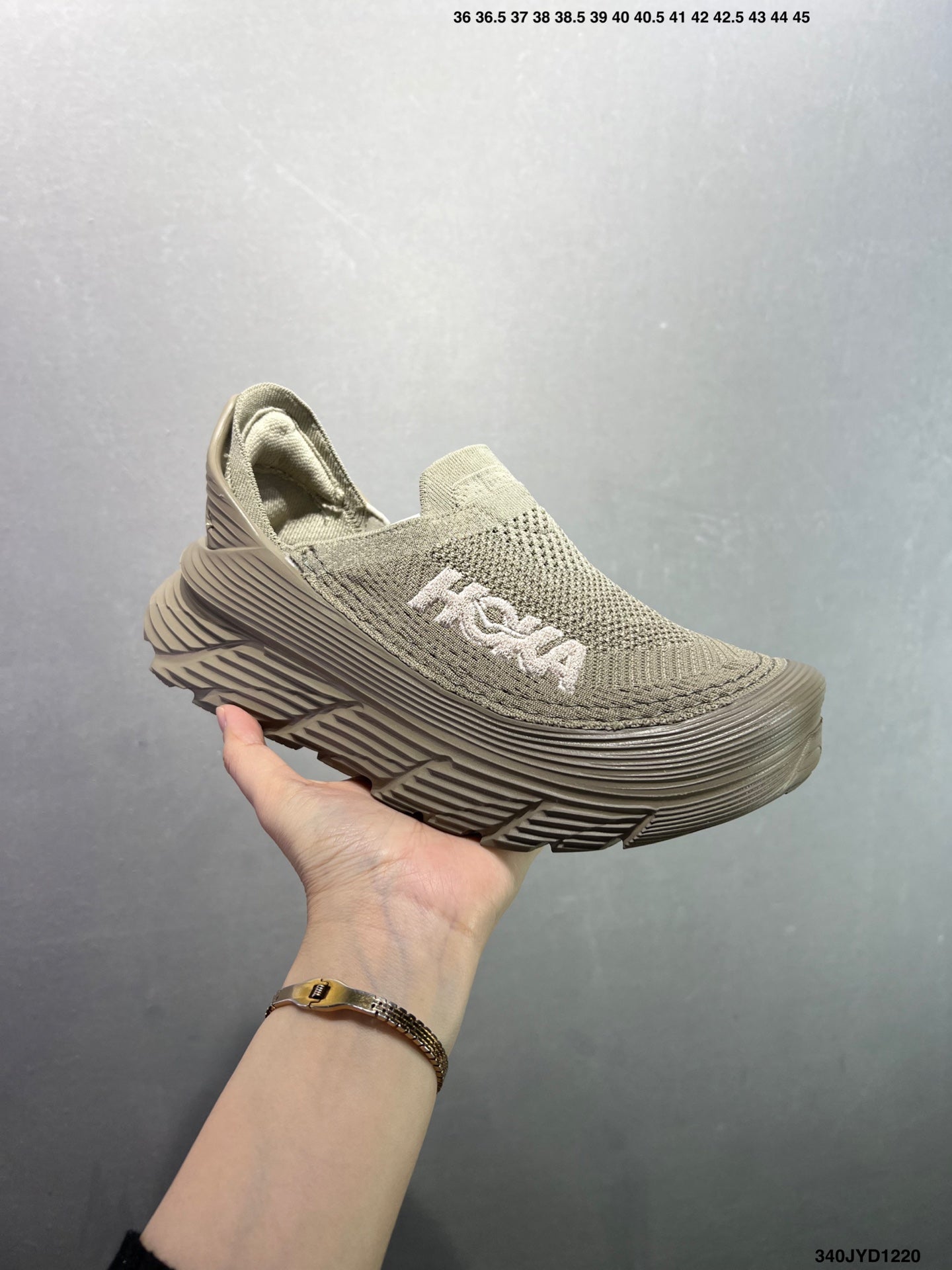 HOKA ONE ONE Restore TS