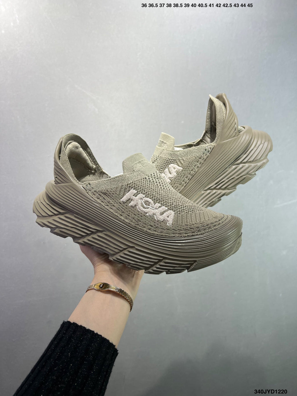 HOKA ONE ONE Restore TS