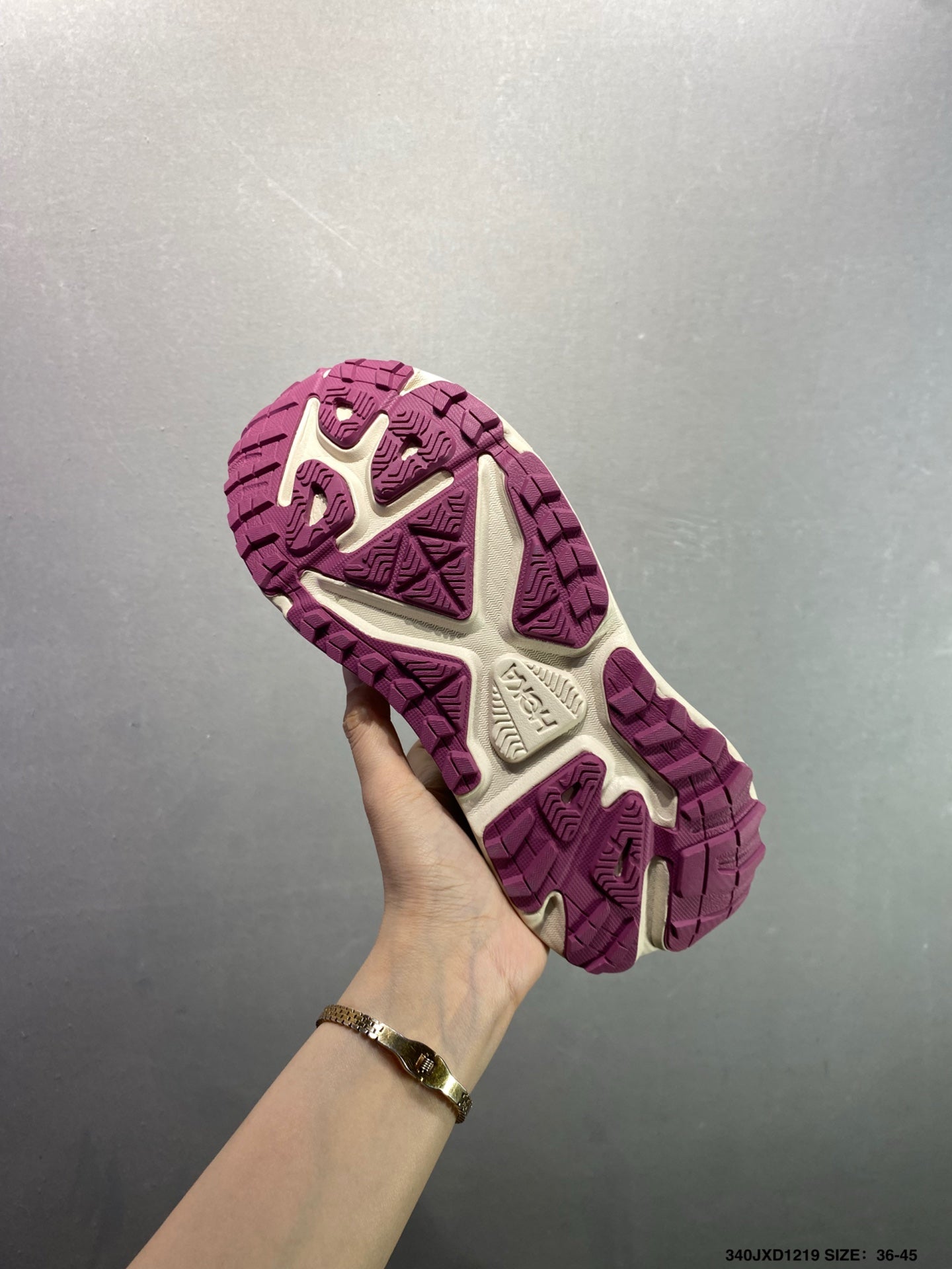 HOKA M Stinson 7
