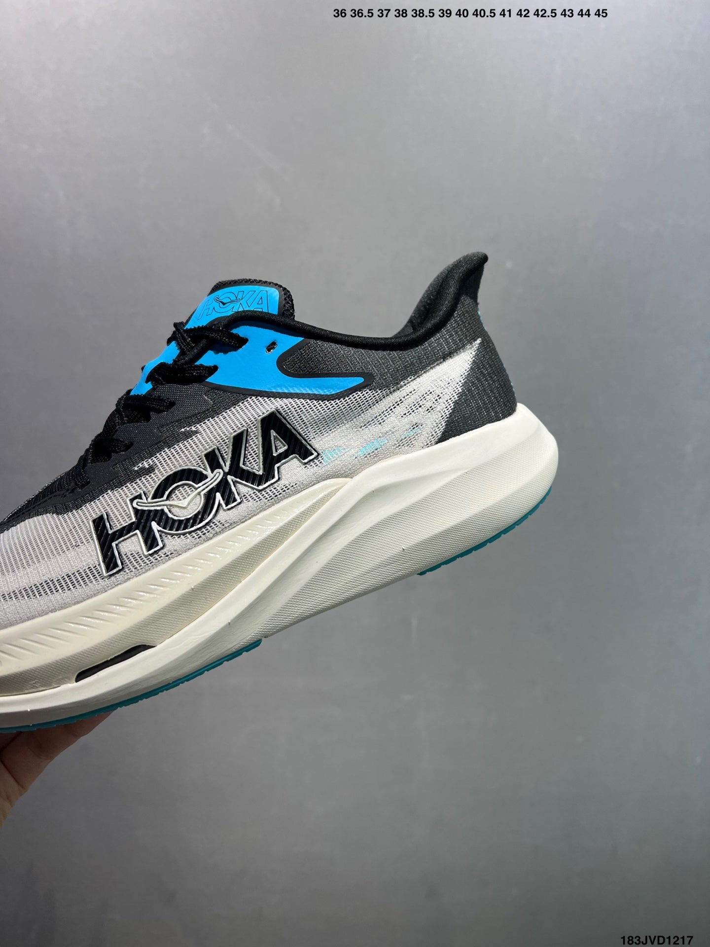 Hoka One One Rocket X 3