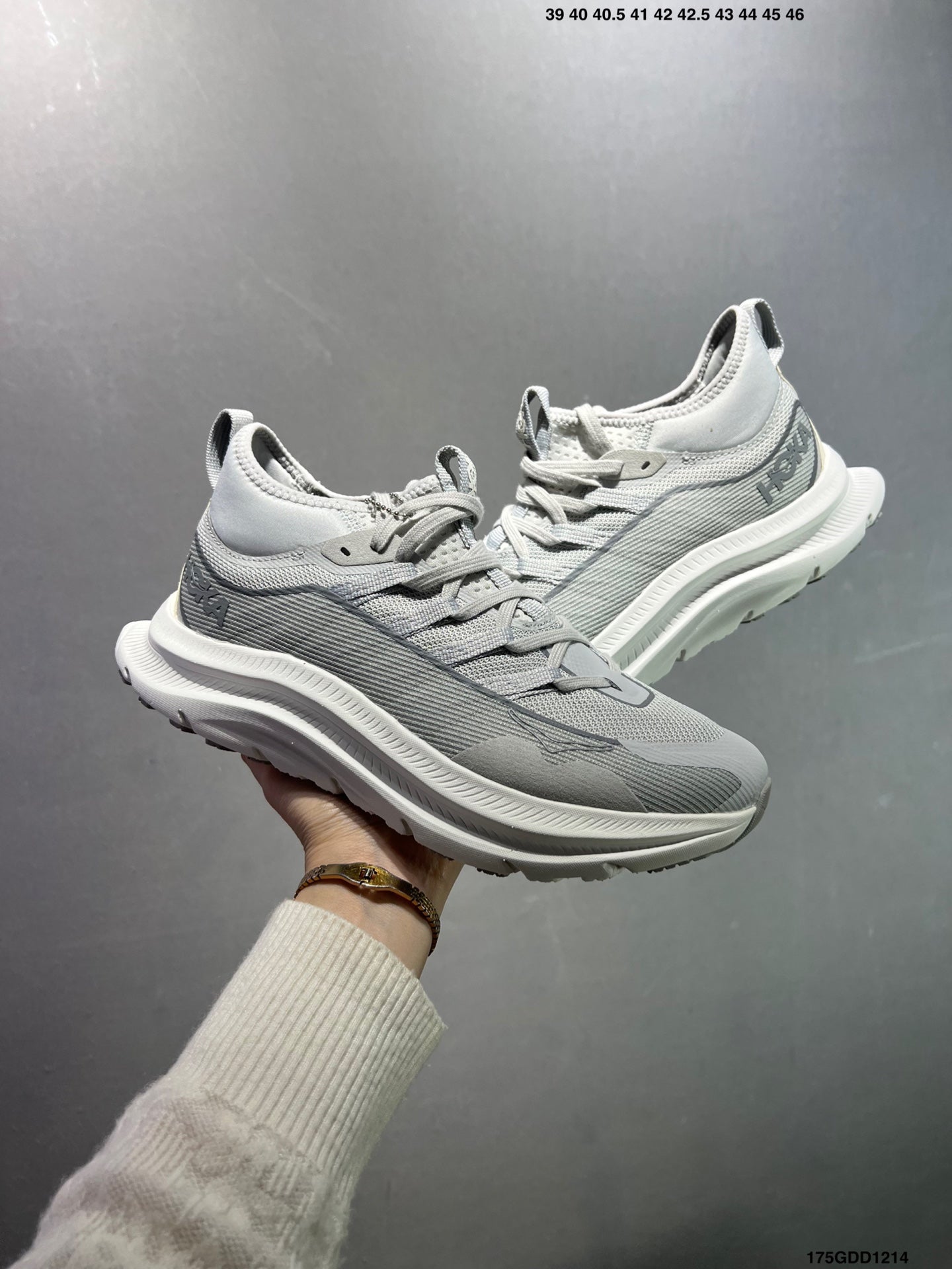 HOKA M KAWANA MID