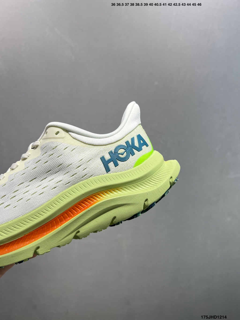 HOKA M KAWANA