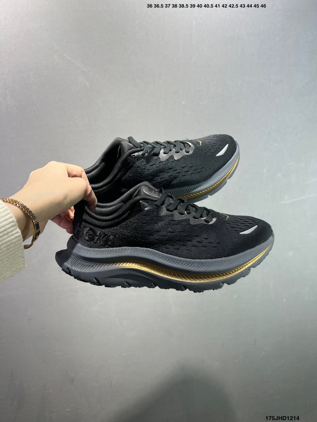 HOKA M KAWANA