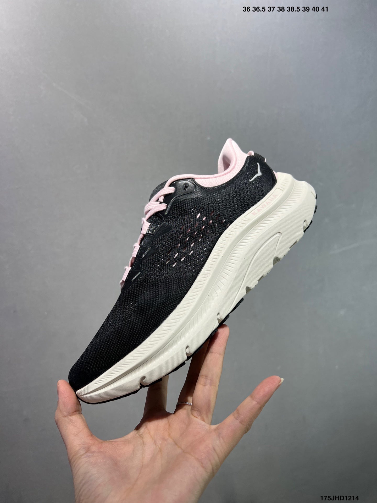 HOKA ONE ONE Kawana 2