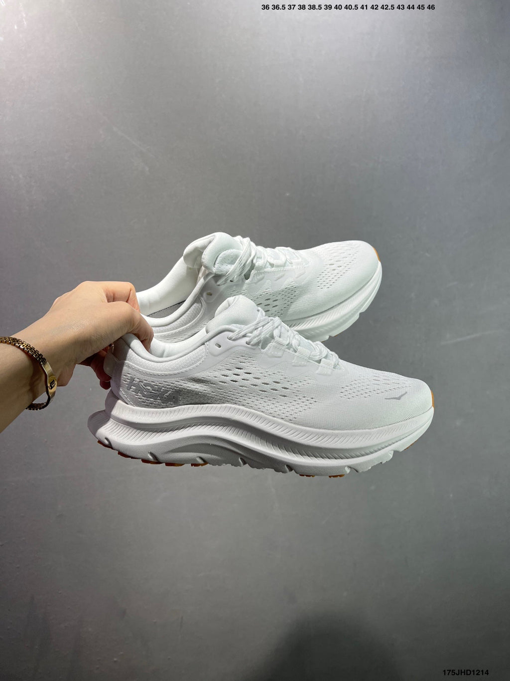 HOKA ONE ONE Kawana 2
