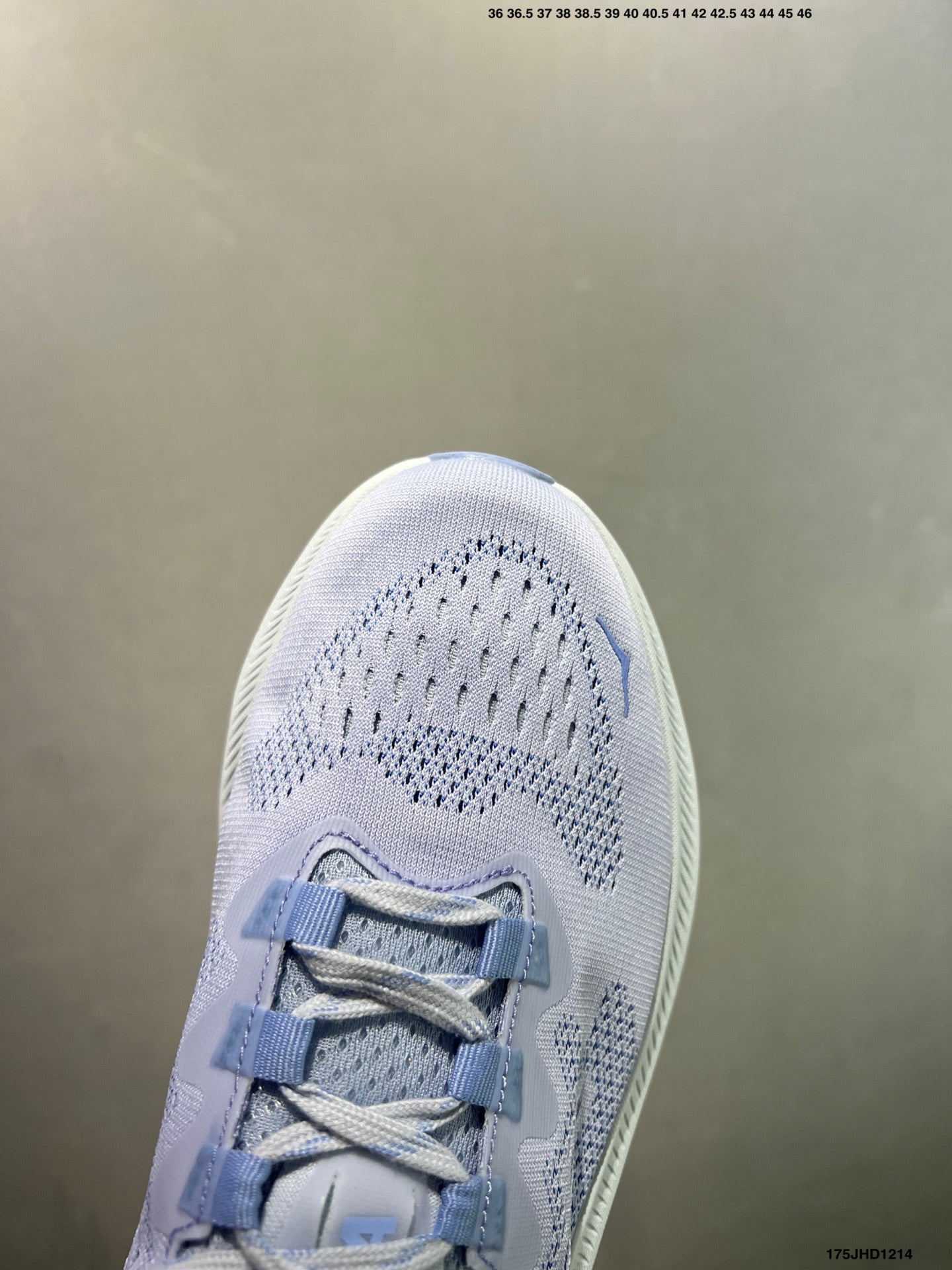 HOKA ONE ONE Kawana 2