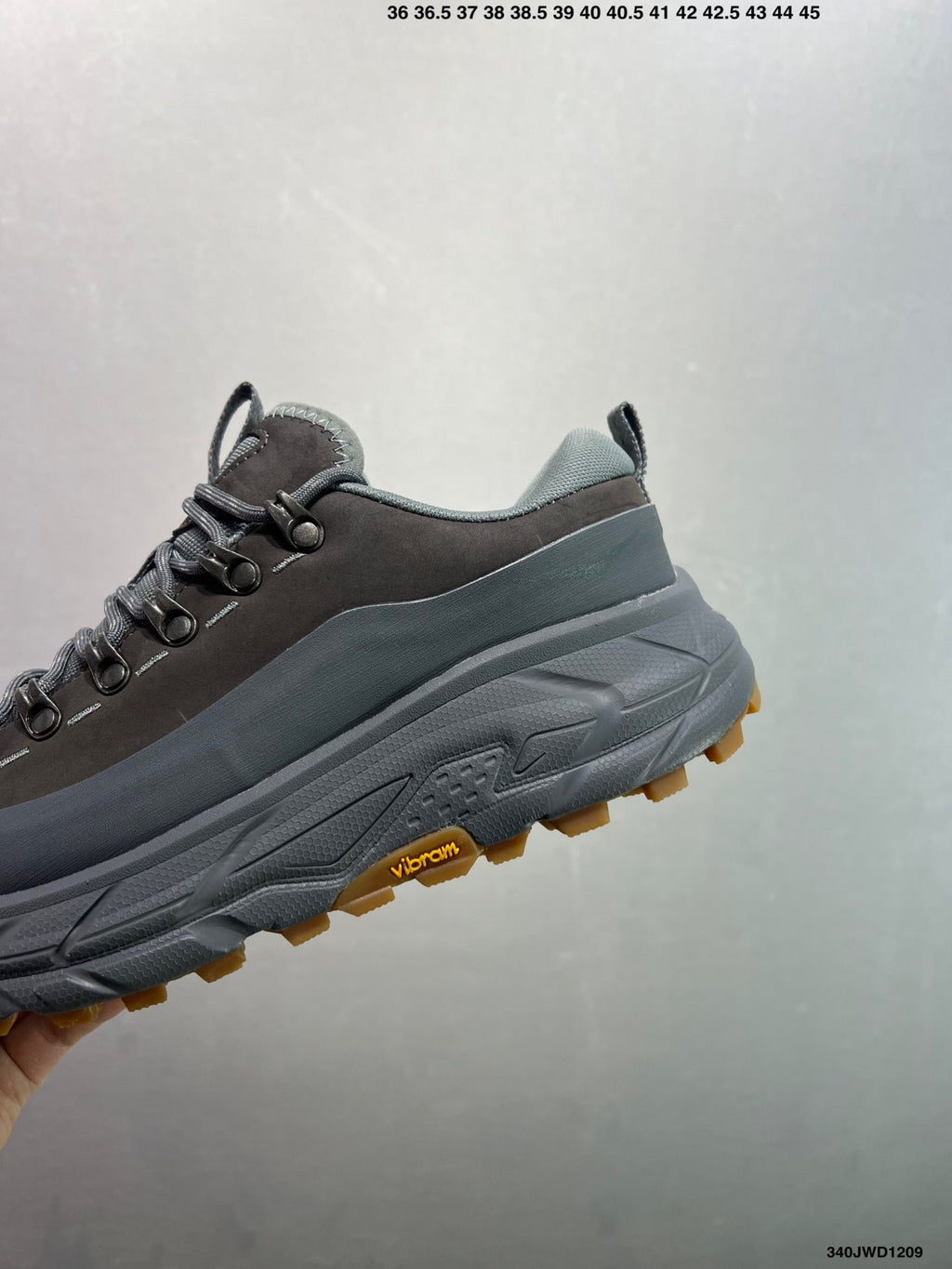 HOKA ONE ONE Tor Summit